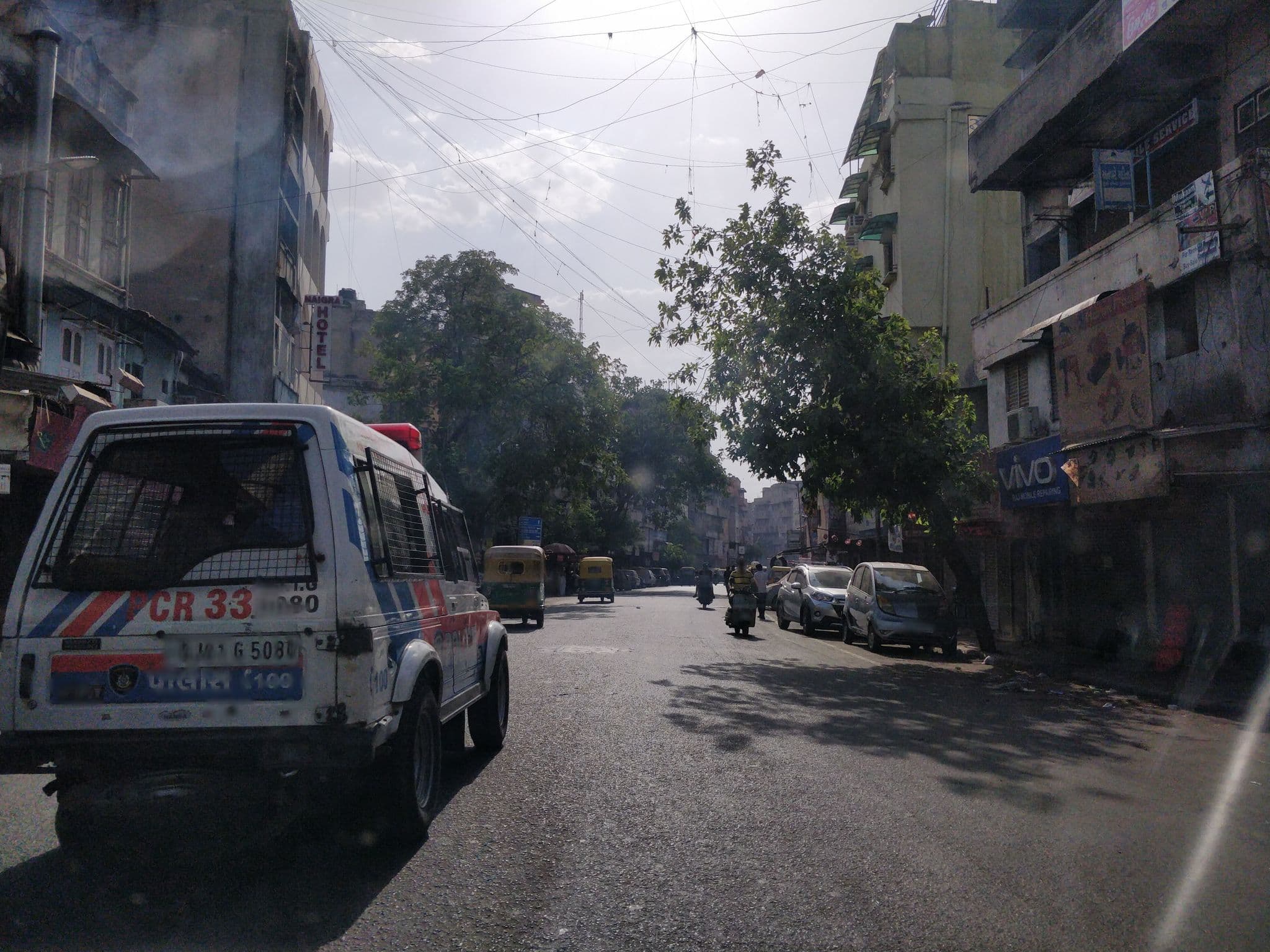 Street view near Royal Palace Hotel, Ahmedabad — © abidandroid286 (CC BY-SA · Mapillary)