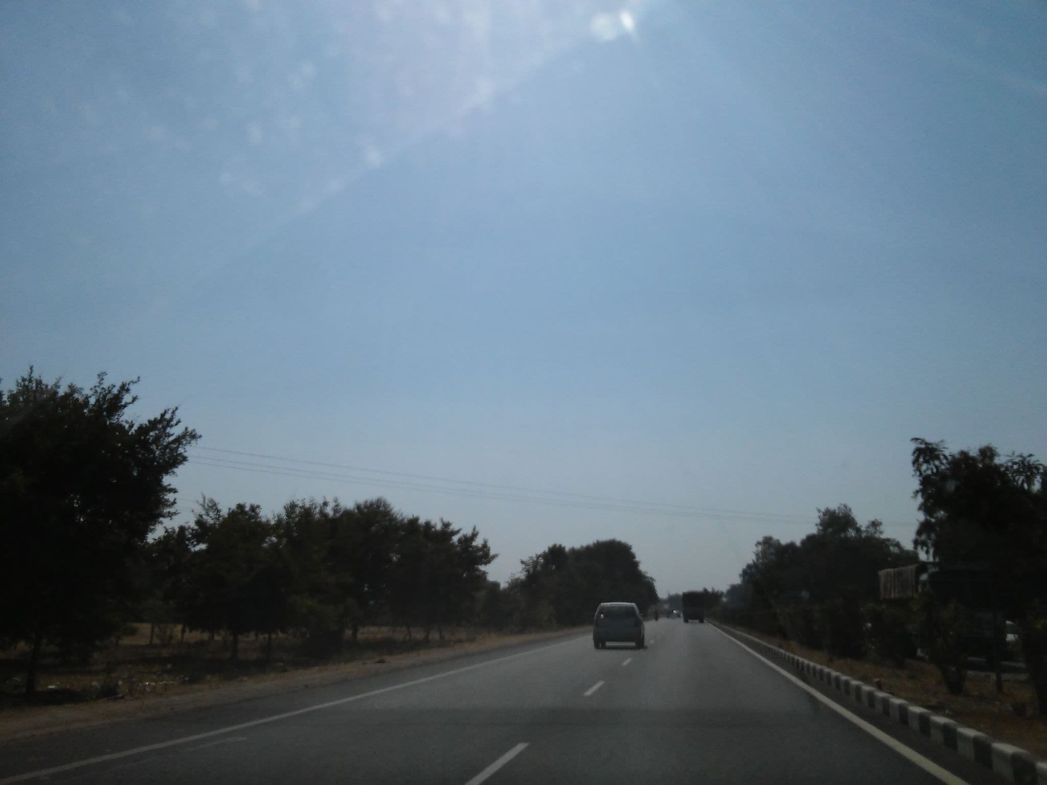 Street view near Vrundhavan Restaurant, Chhala — © shravan91 (CC BY-SA · Mapillary)
