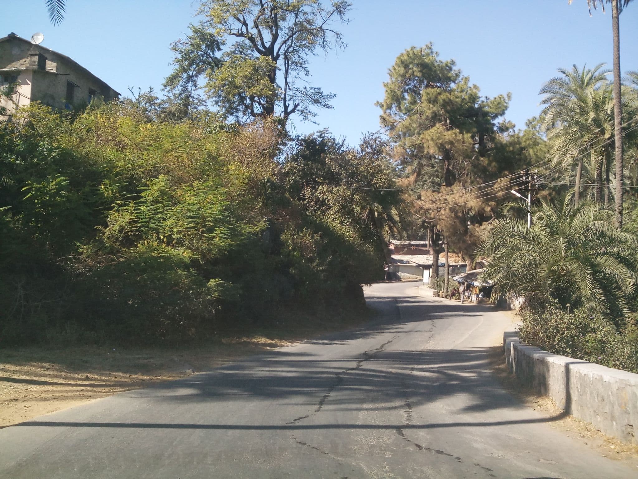 Street view near Hotel Agroha, Ābu — © shravan91 (CC BY-SA · Mapillary)