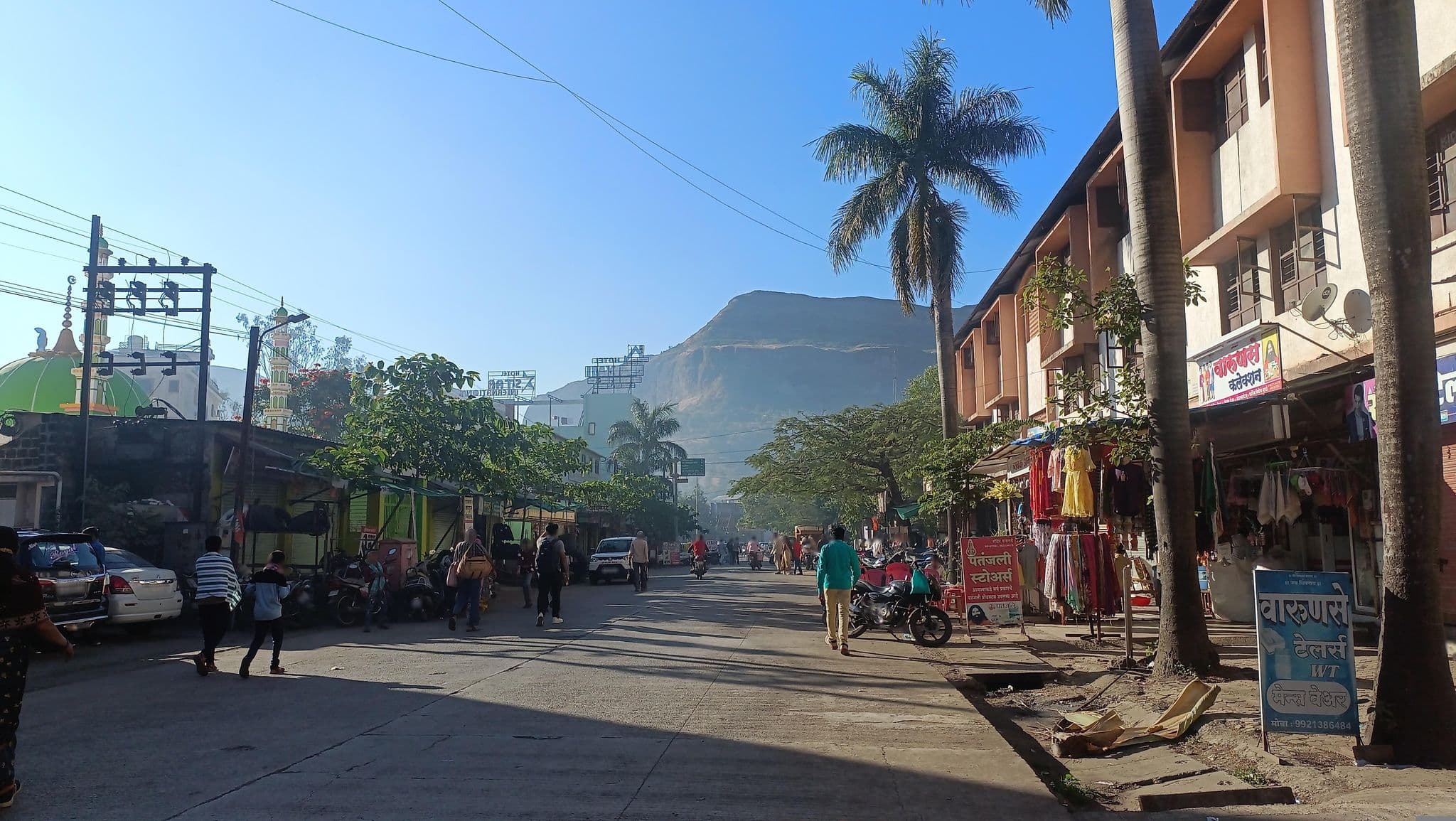 Street view near Hotel Sahyadri, Trimbak — © trimbakthesis (CC BY-SA · Mapillary)