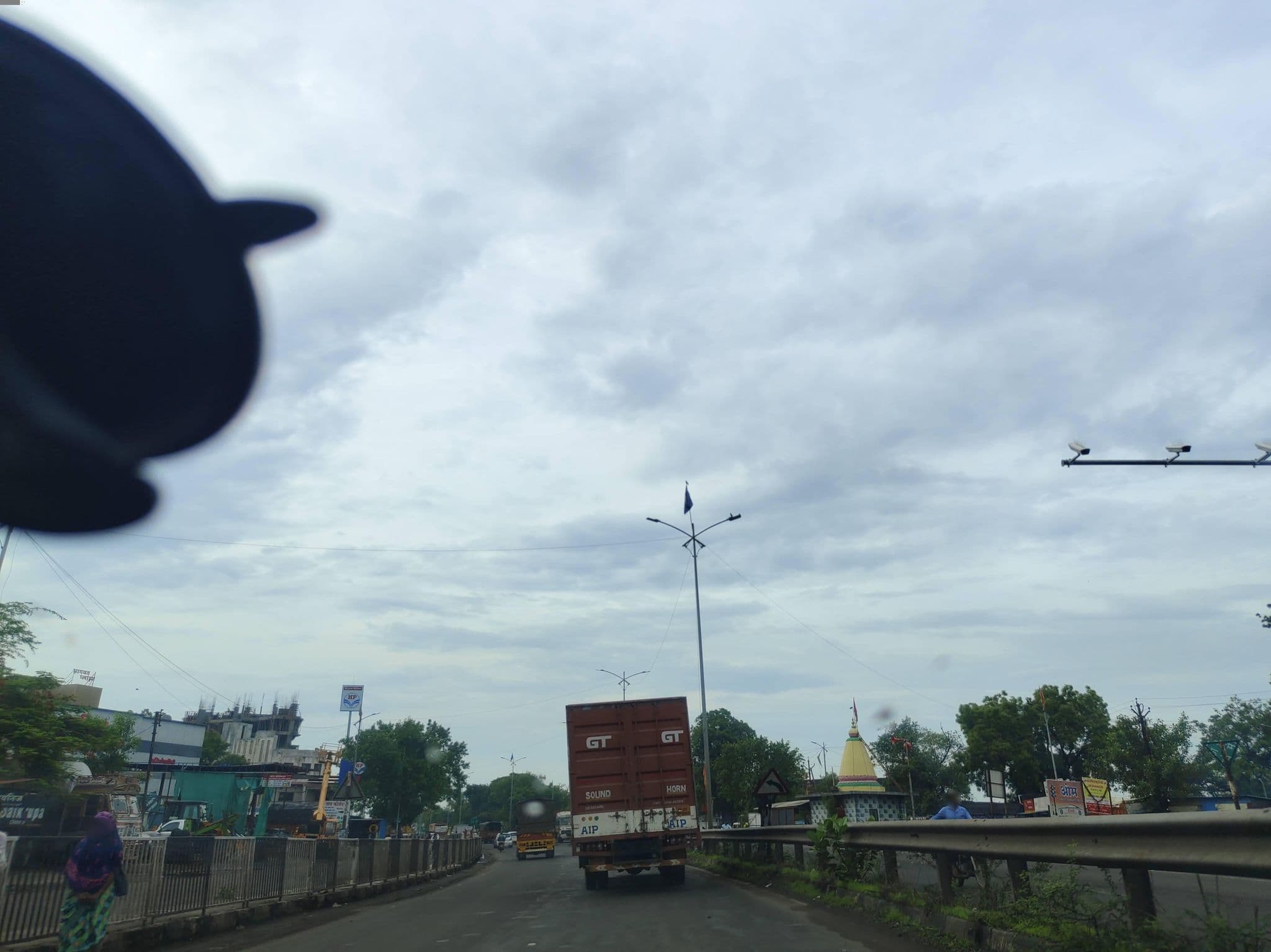 Street view near Panchavati Sinnar Motels, Deolāli — © Fakatkarg1988 (CC BY-SA · Mapillary)