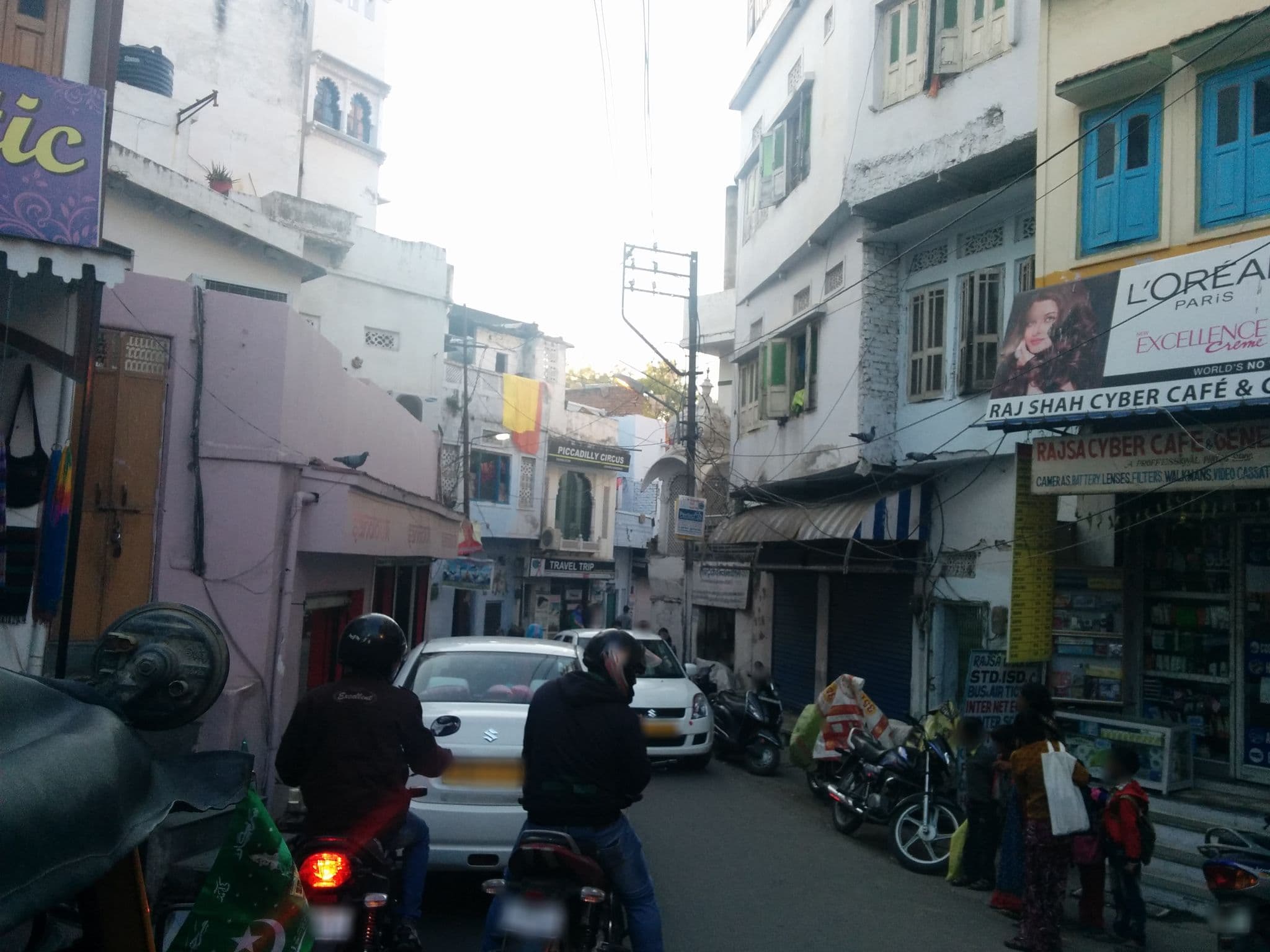 Street view near Moustache Udaipur, Udaipur — © sashazykov (CC BY-SA · Mapillary)
