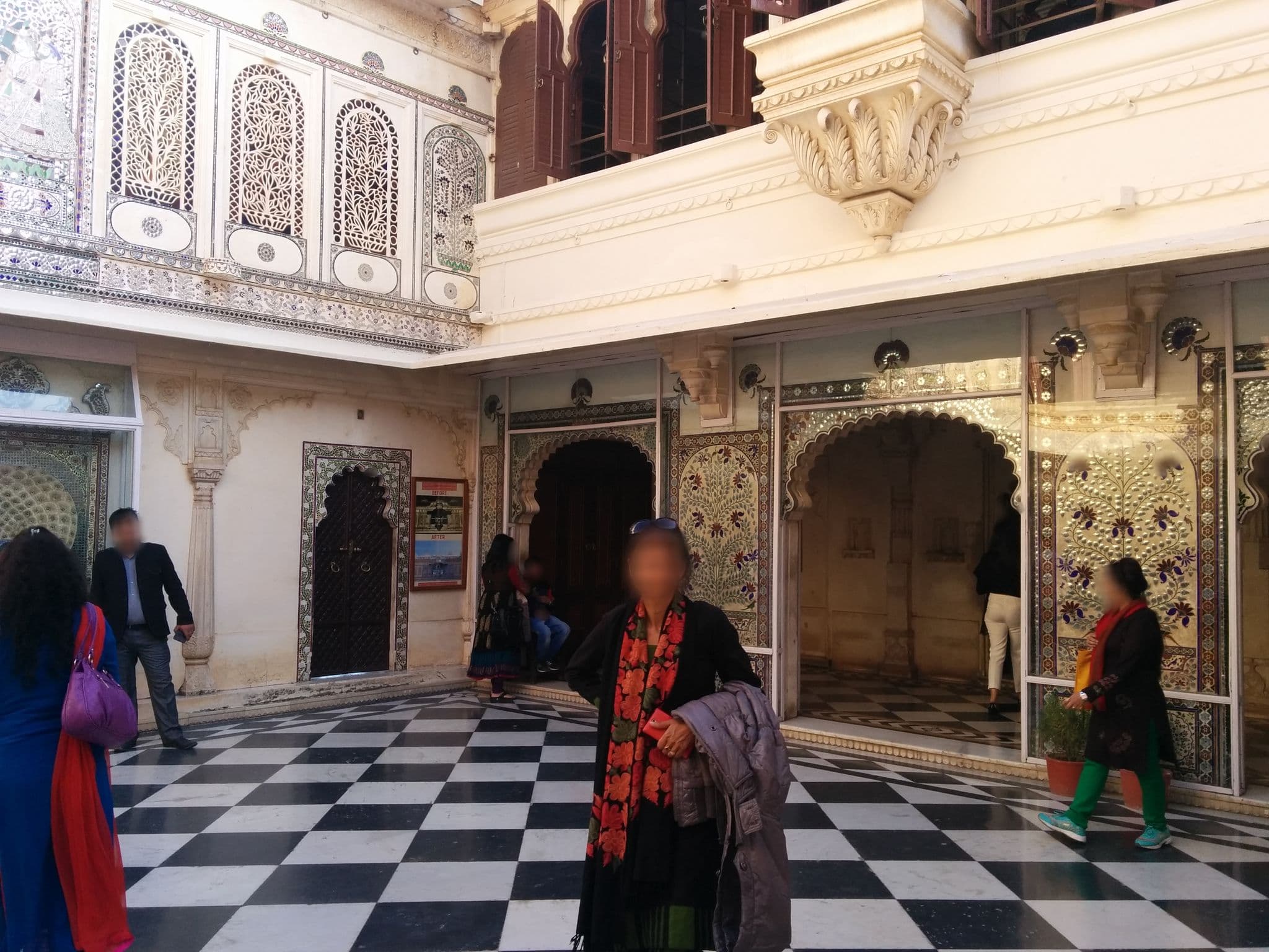 Street view near Hotel JMD Palace, Udaipur — © sashazykov (CC BY-SA · Mapillary)