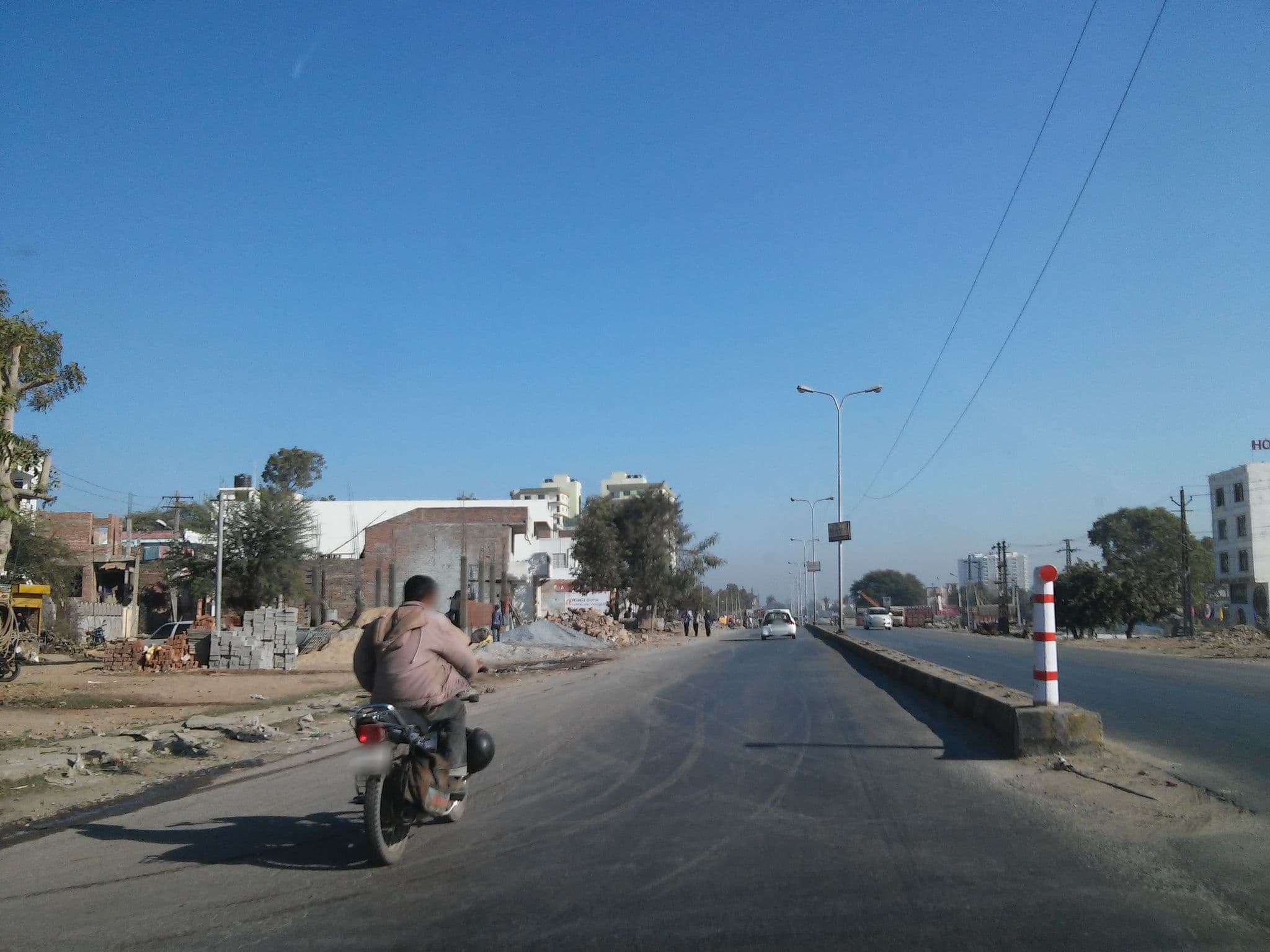 Street view near Hotel Pearl Palace, Udaipur — © shravan91 (CC BY-SA · Mapillary)
