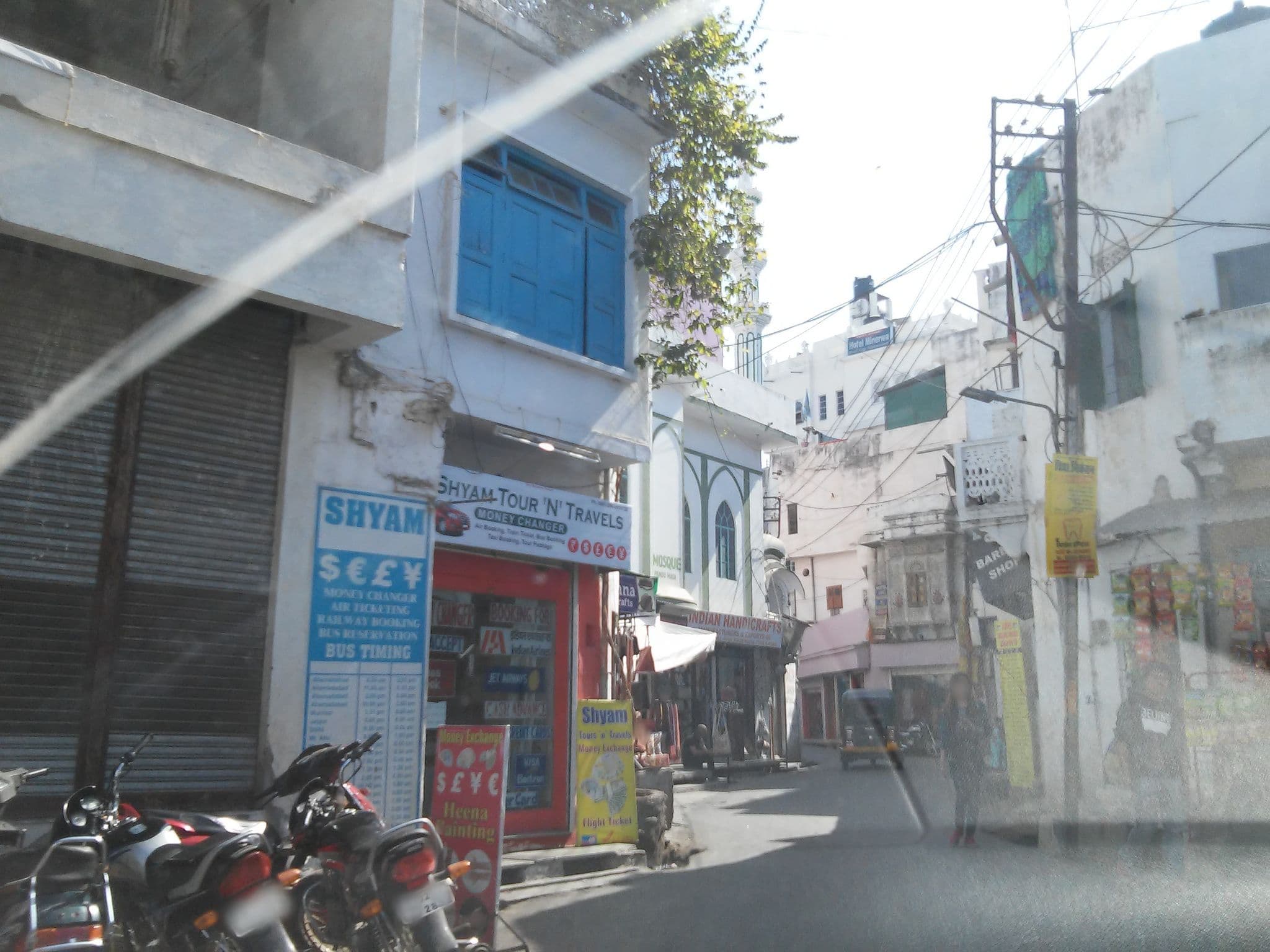 Street view near Bagol Palace, Udaipur — © shravan91 (CC BY-SA · Mapillary)