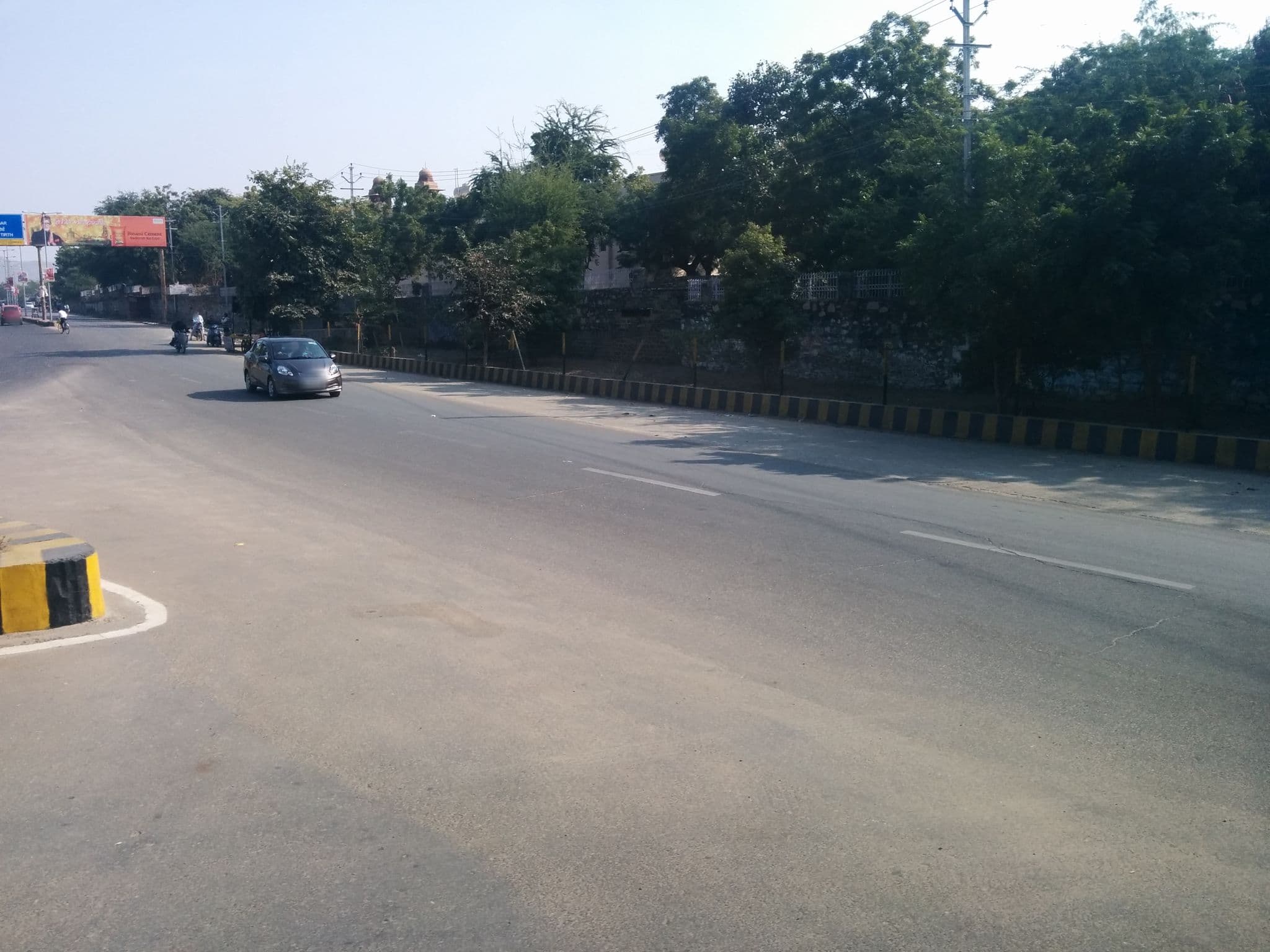 Street view near Data Inn, Ajmer — © sashazykov (CC BY-SA · Mapillary)