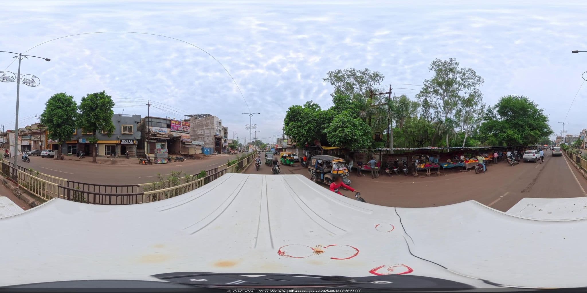 Street view near Hotel Anuj Palace, Shivpuri — © snranjan (CC BY-SA · Mapillary)