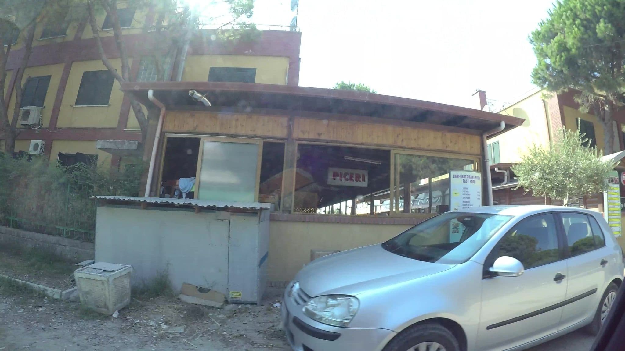 Street view near Rio Palace, Rrashbull — © kaart_3 (CC BY-SA · Mapillary)