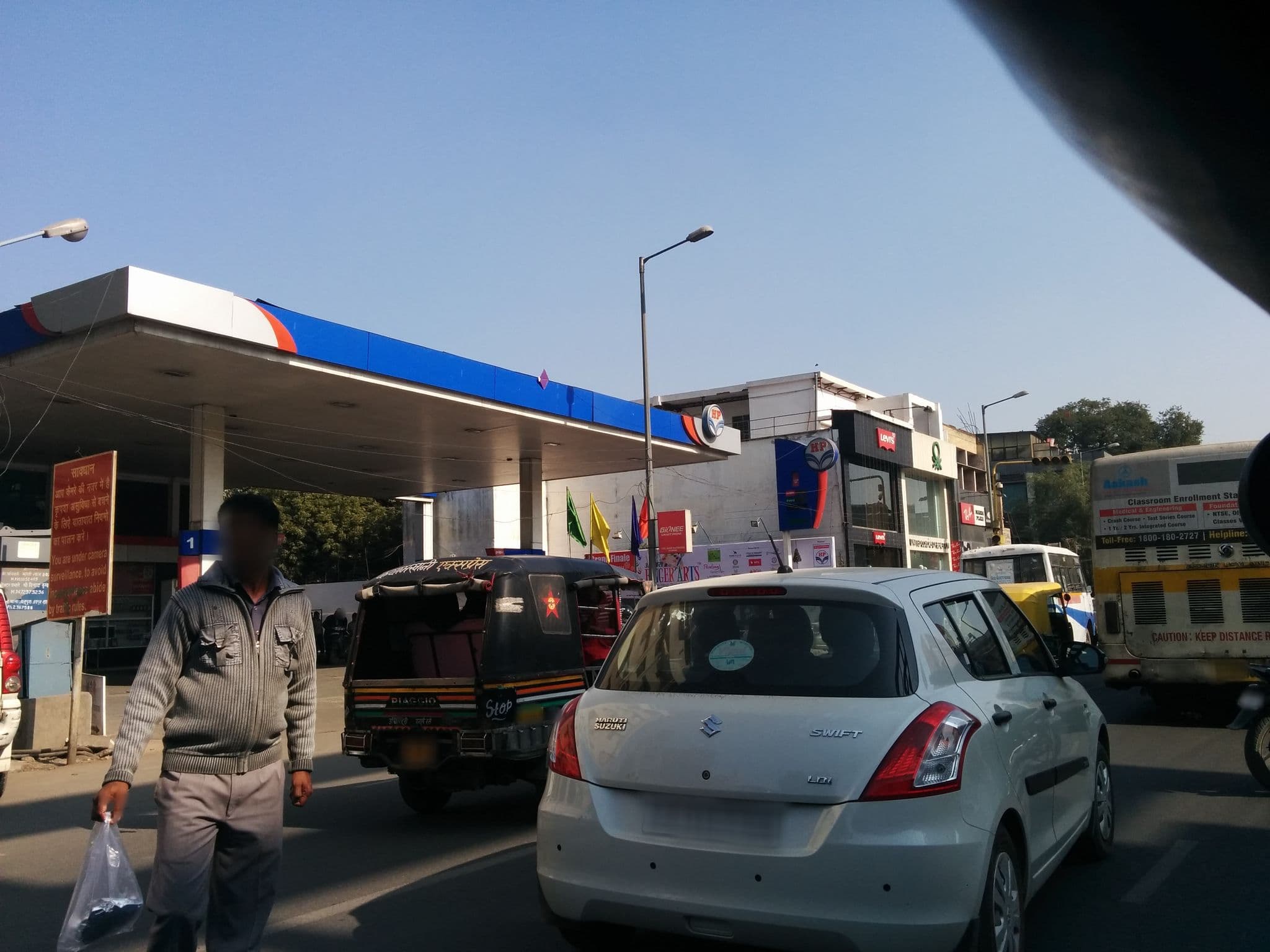 Street view near Hotel Jales, Jaipur — © sashazykov (CC BY-SA · Mapillary)