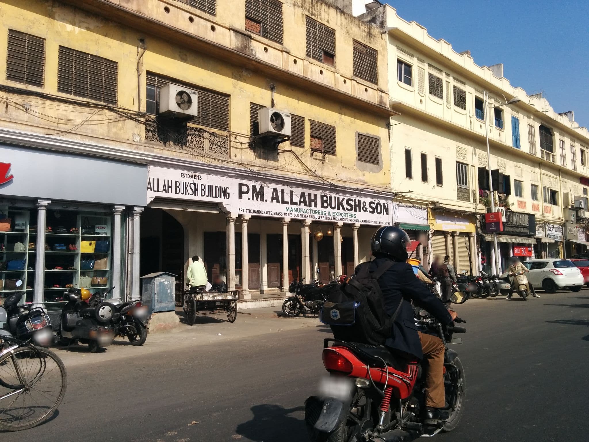 Street view near Rajasthan Tourism, Jaipur — © sashazykov (CC BY-SA · Mapillary)