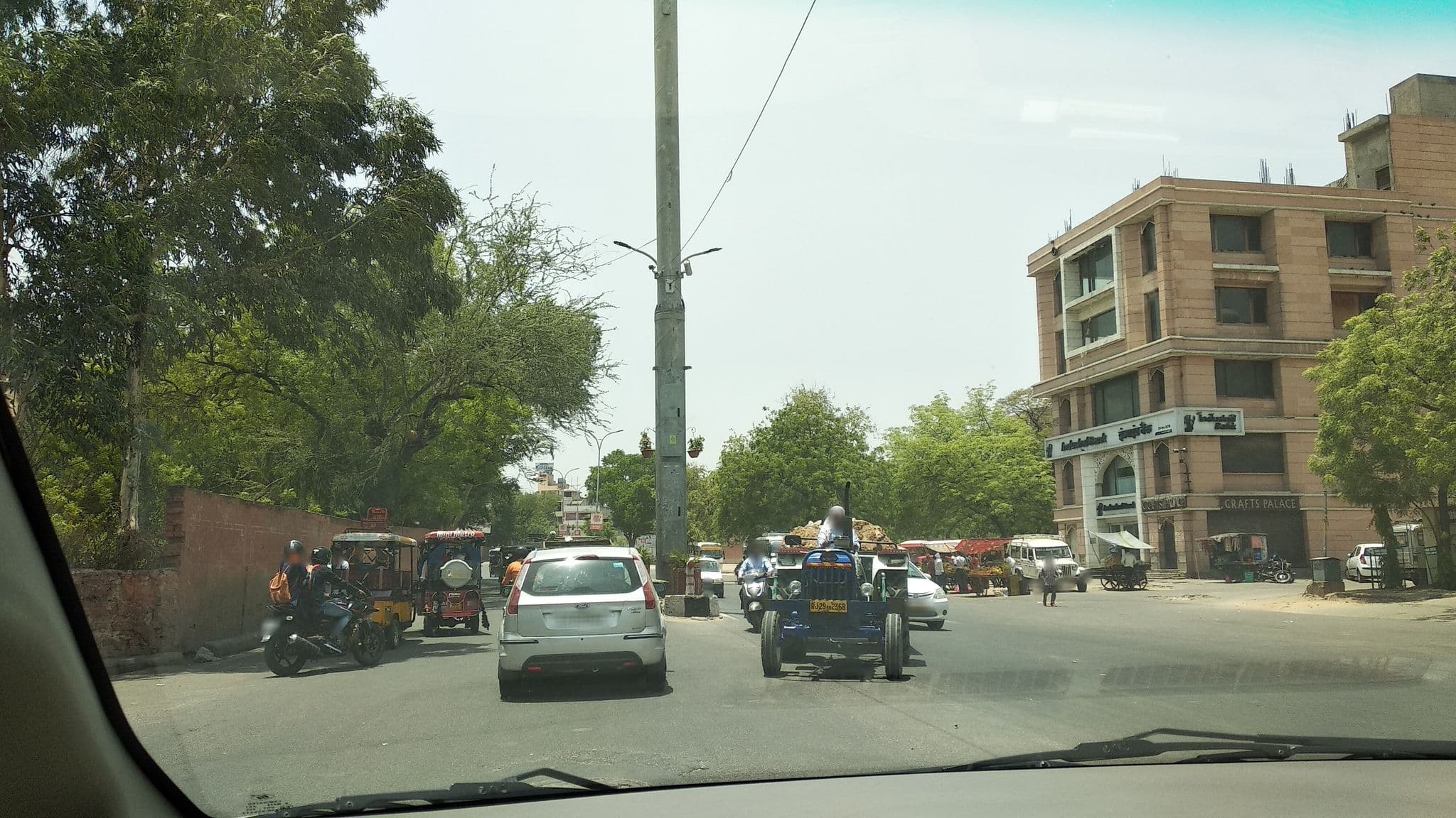 Street view near Park Regis Hotel, Jaipur — © boracasli (CC BY-SA · Mapillary)