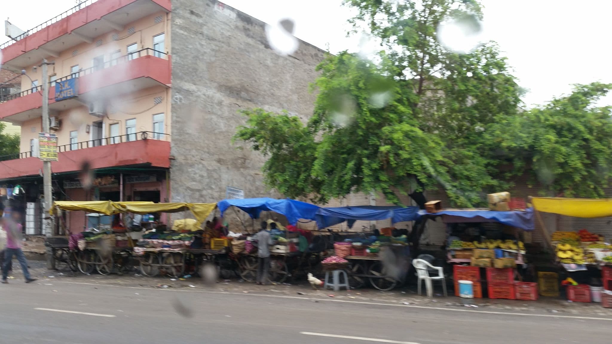 Street view near Fabhotel Dior Pink City, Jaipur — © ruth (CC BY-SA · Mapillary)