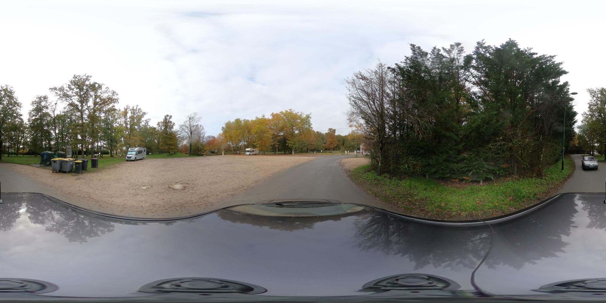 Street view near La Ferté-Saint-Aubin Aire de Camping-car, La Ferté-Saint-Aubin — © u4y0u (CC BY-SA · Mapillary)