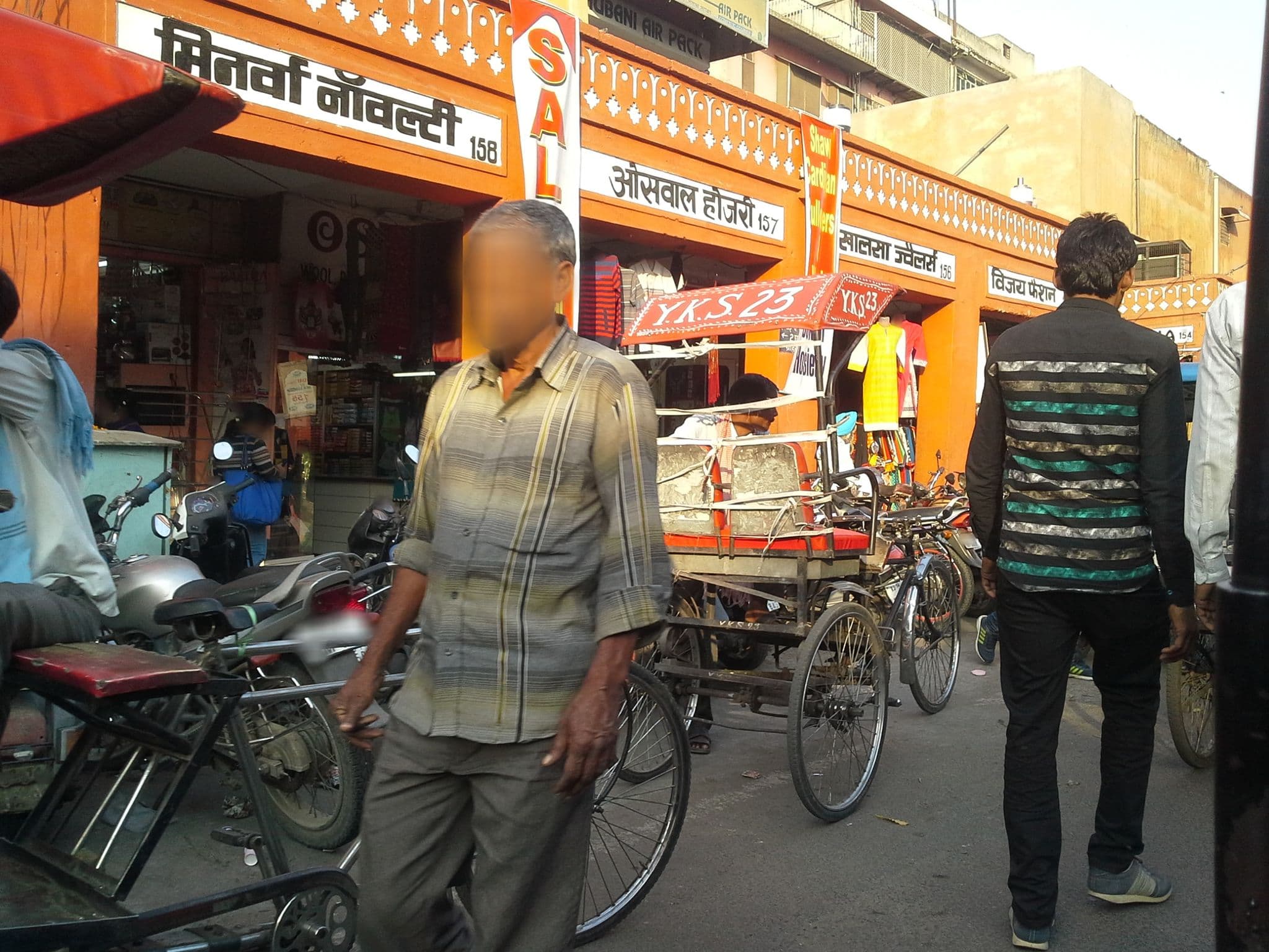 Street view near Rajdeep Hotel, Jaipur — © omnibus (CC BY-SA · Mapillary)