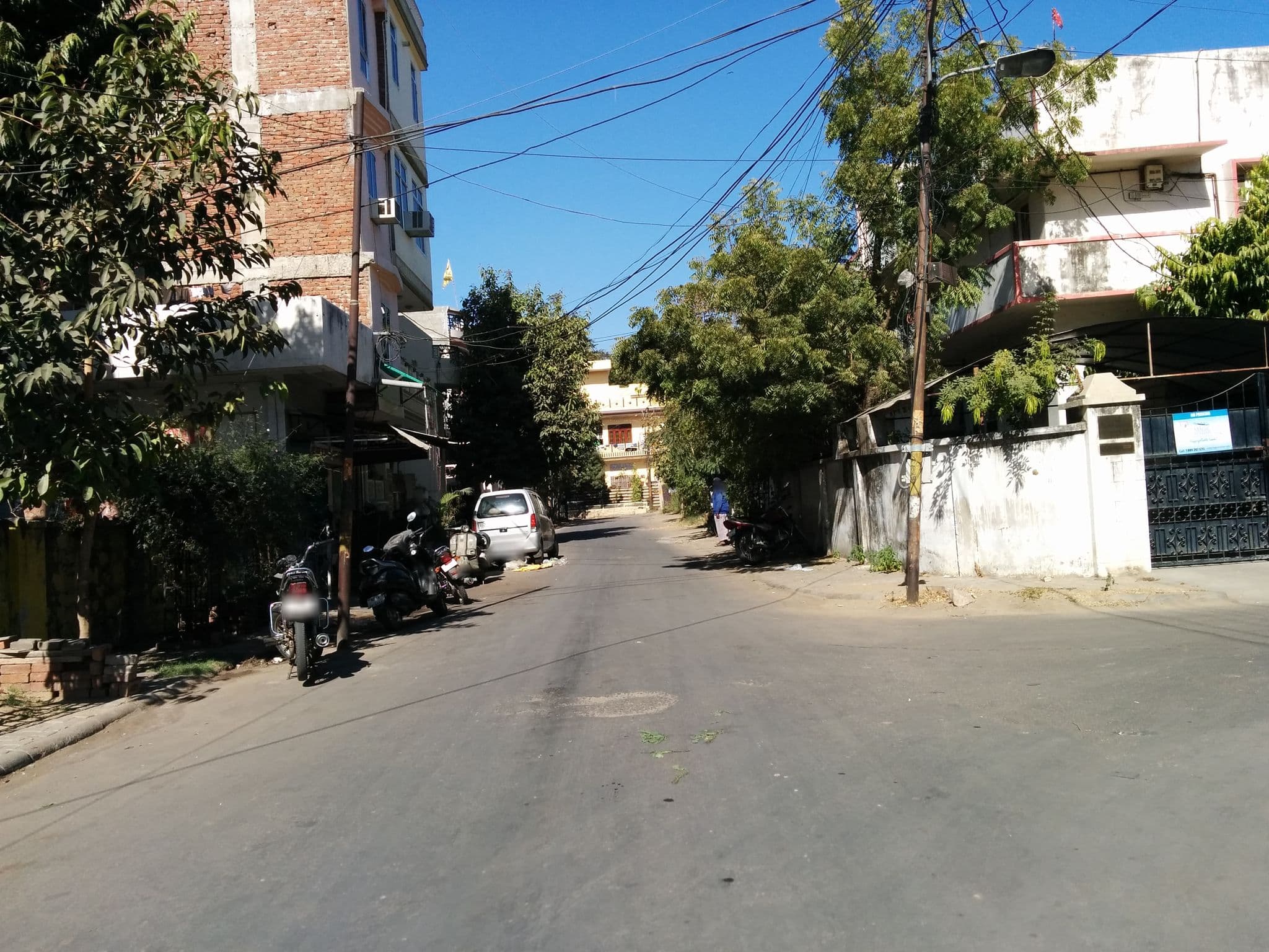 Street view near New India Guest House, Jaipur — © sashazykov (CC BY-SA · Mapillary)