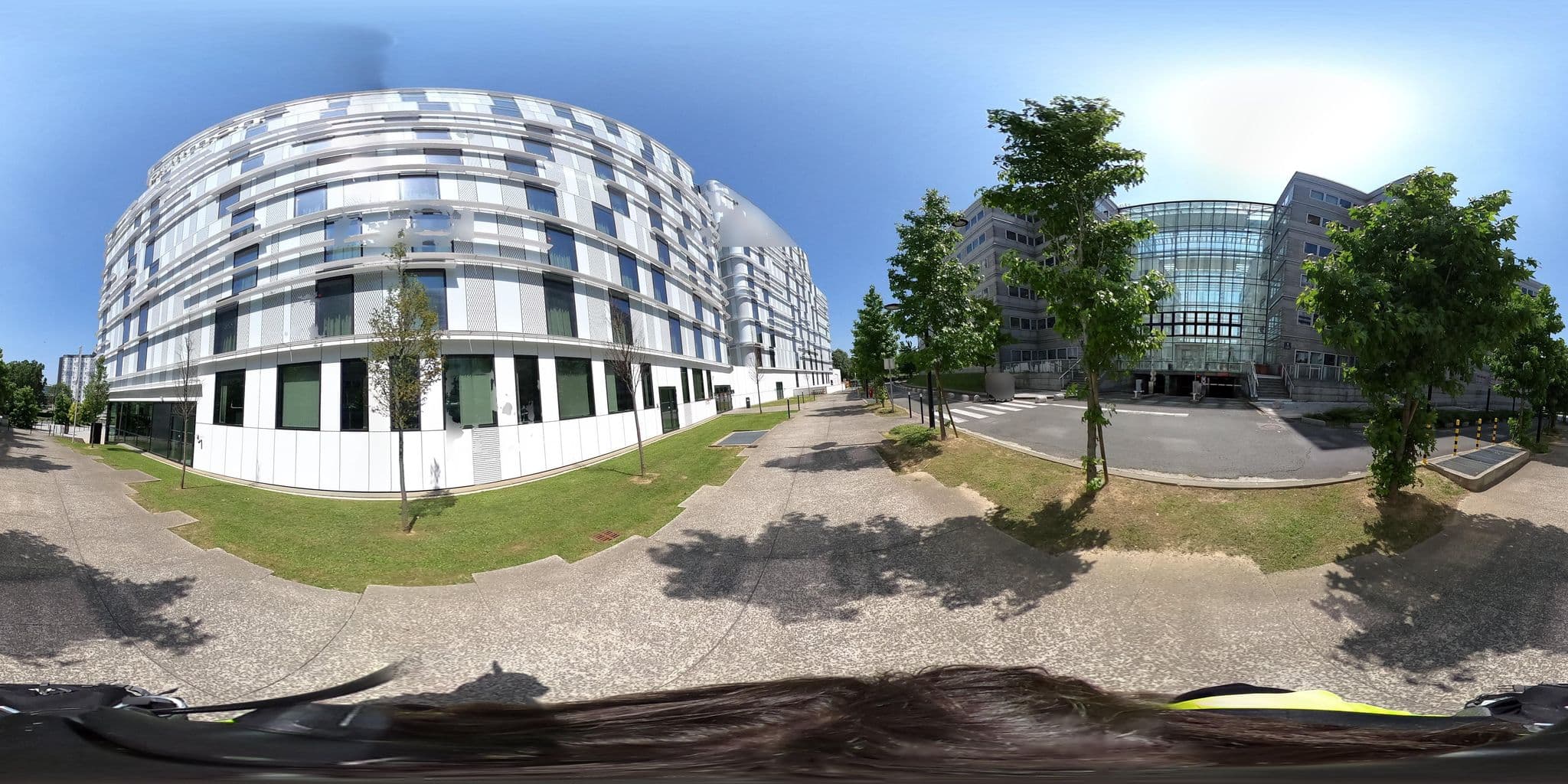 Street view near Pullman Paris Roissy CDG Airport, Roissy-en-France — © cartocite (CC BY-SA · Mapillary)