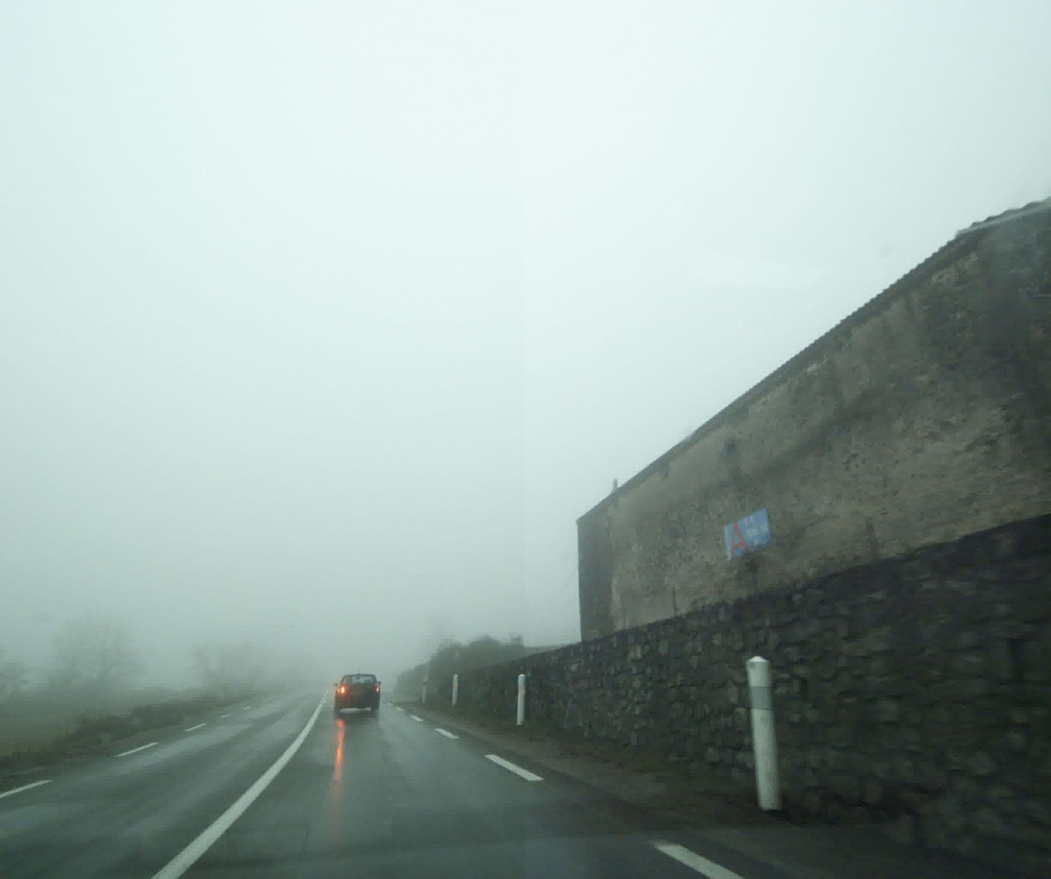 Street view near Le Moulin A, Vesseaux — © sogefi (CC BY-SA · Mapillary)