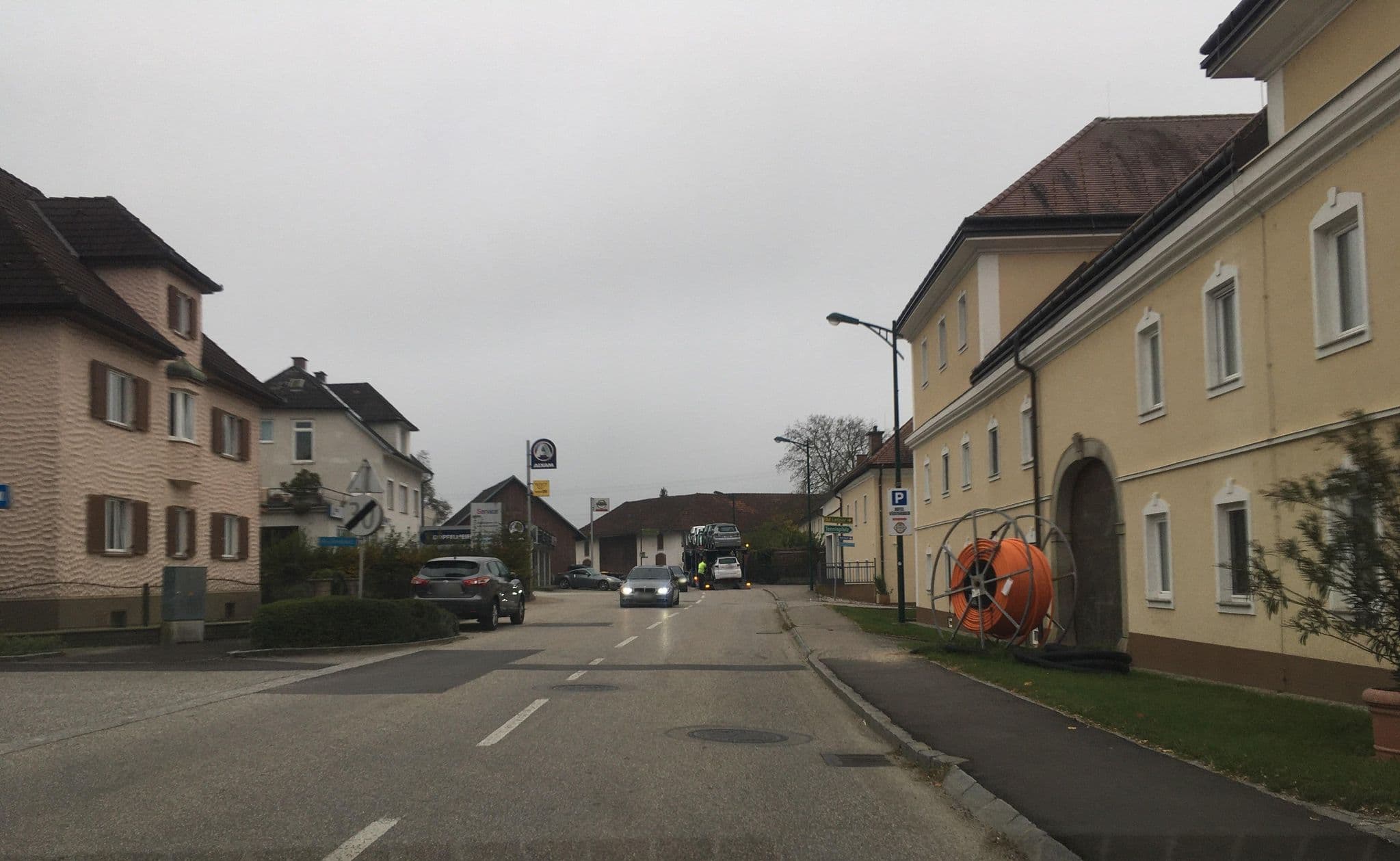 Street view near Hotel Vösenhuber, Ernsthofen — © istefanos (CC BY-SA · Mapillary)