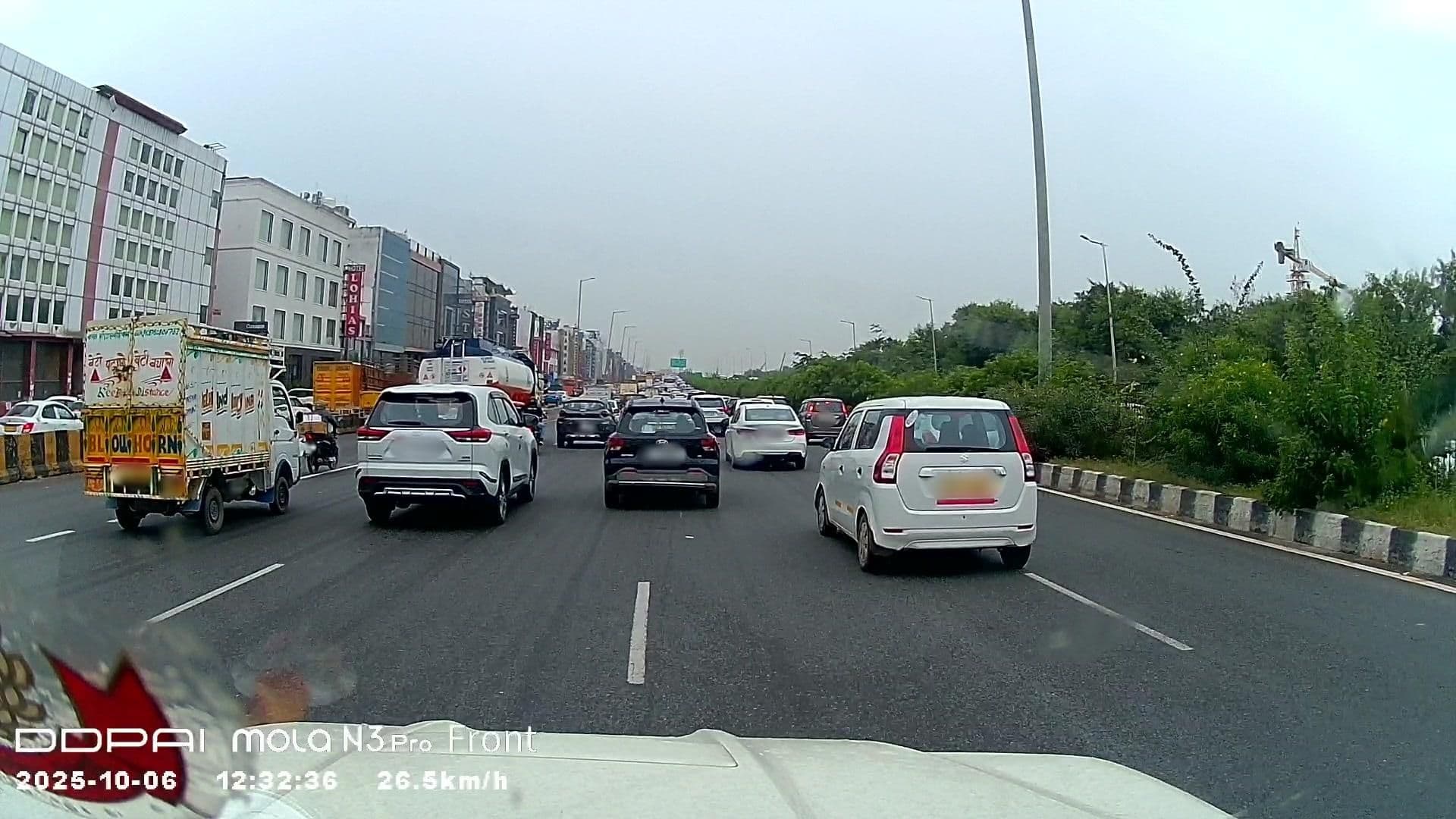 Street view near Hotel De Aura, Malakpur Kohi Rangpur — © Ibigrp (CC BY-SA · Mapillary)