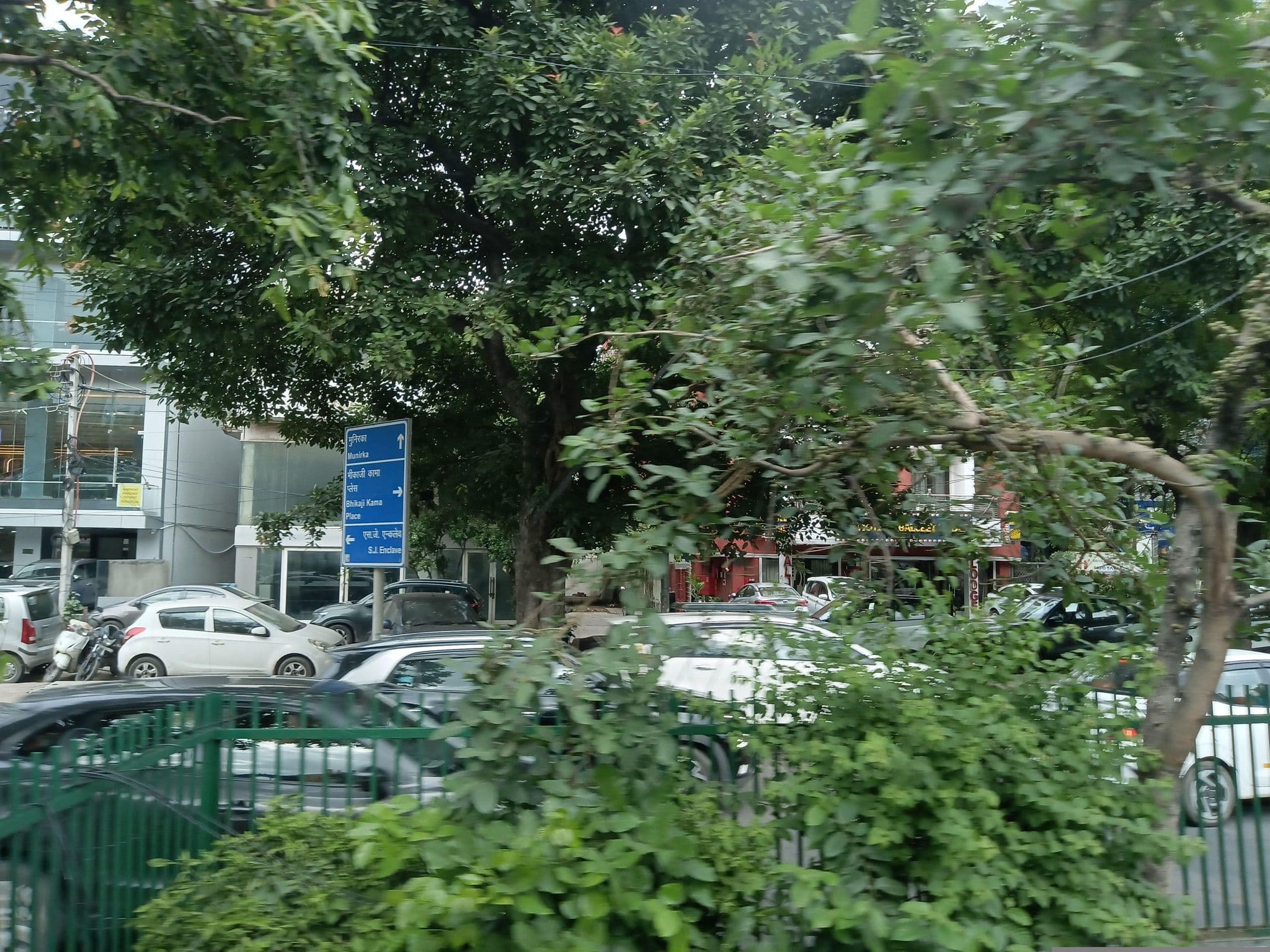 Street view near Hotel Empire, Kusum Pur — © maheshika (CC BY-SA · Mapillary)