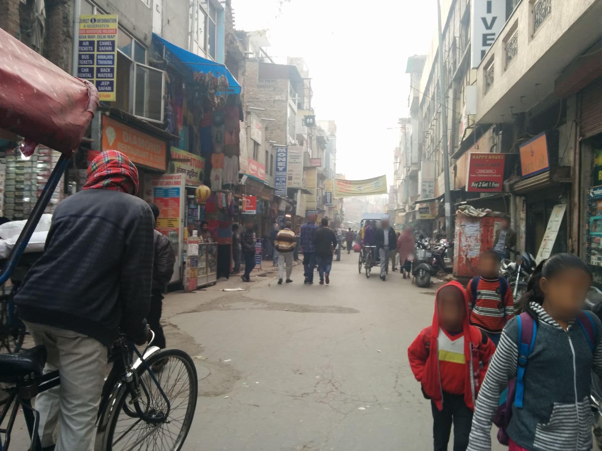 Street view near Vivek Hotel New Delhi, Delhi — © sashazykov (CC BY-SA · Mapillary)