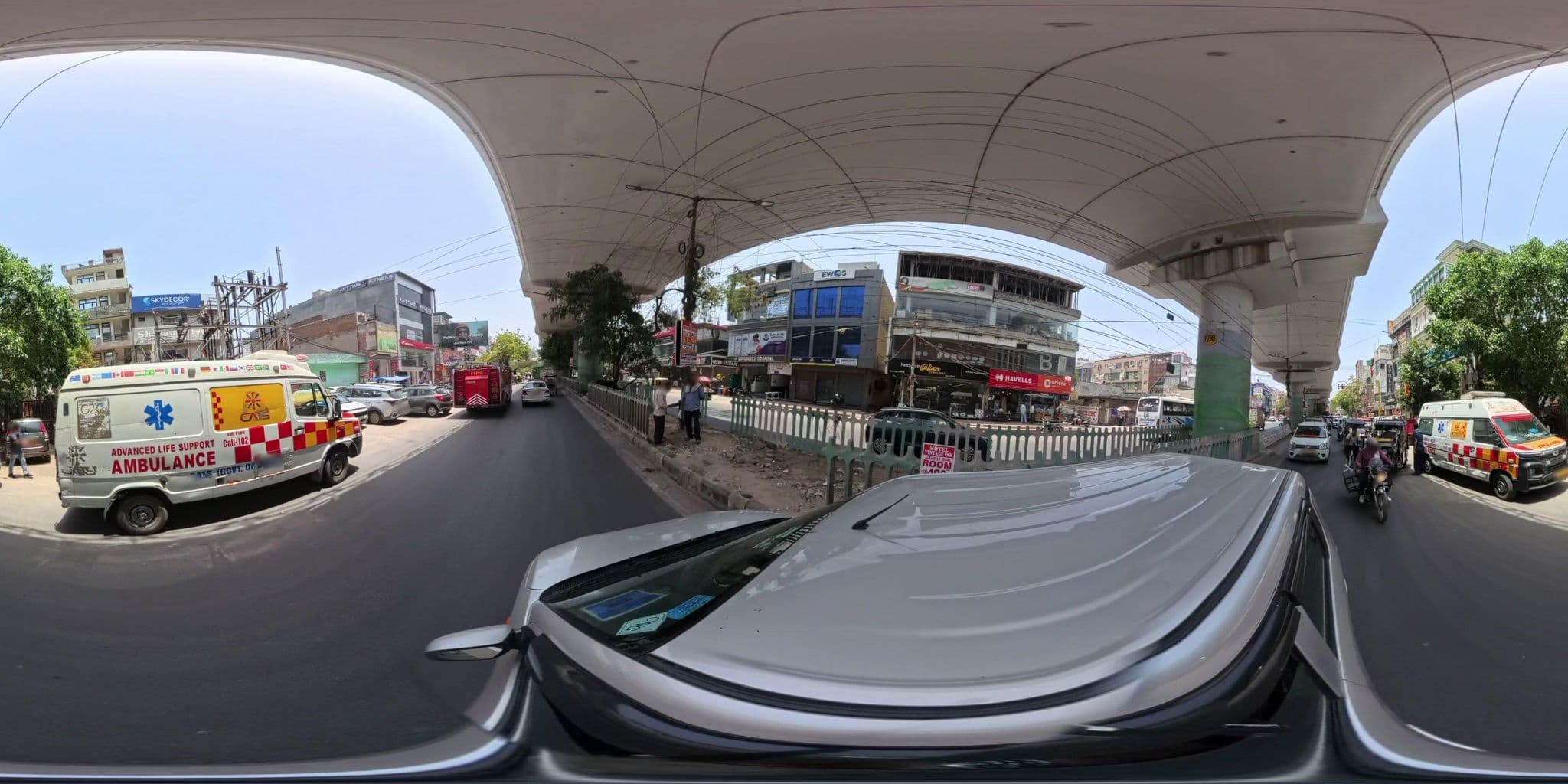 Street view near Hotel Kingston Park, Raja Pur Khurd — © skysign (CC BY-SA · Mapillary)
