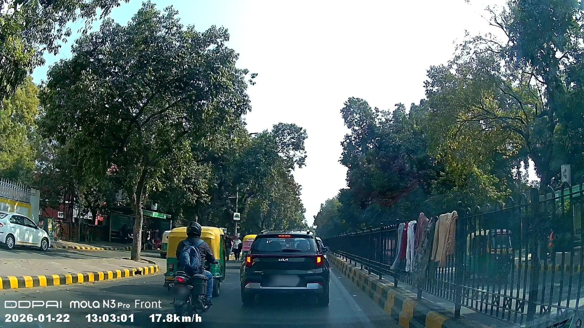Street view near Indraprastha, New Delhi — © Ibigrp (CC BY-SA · Mapillary)