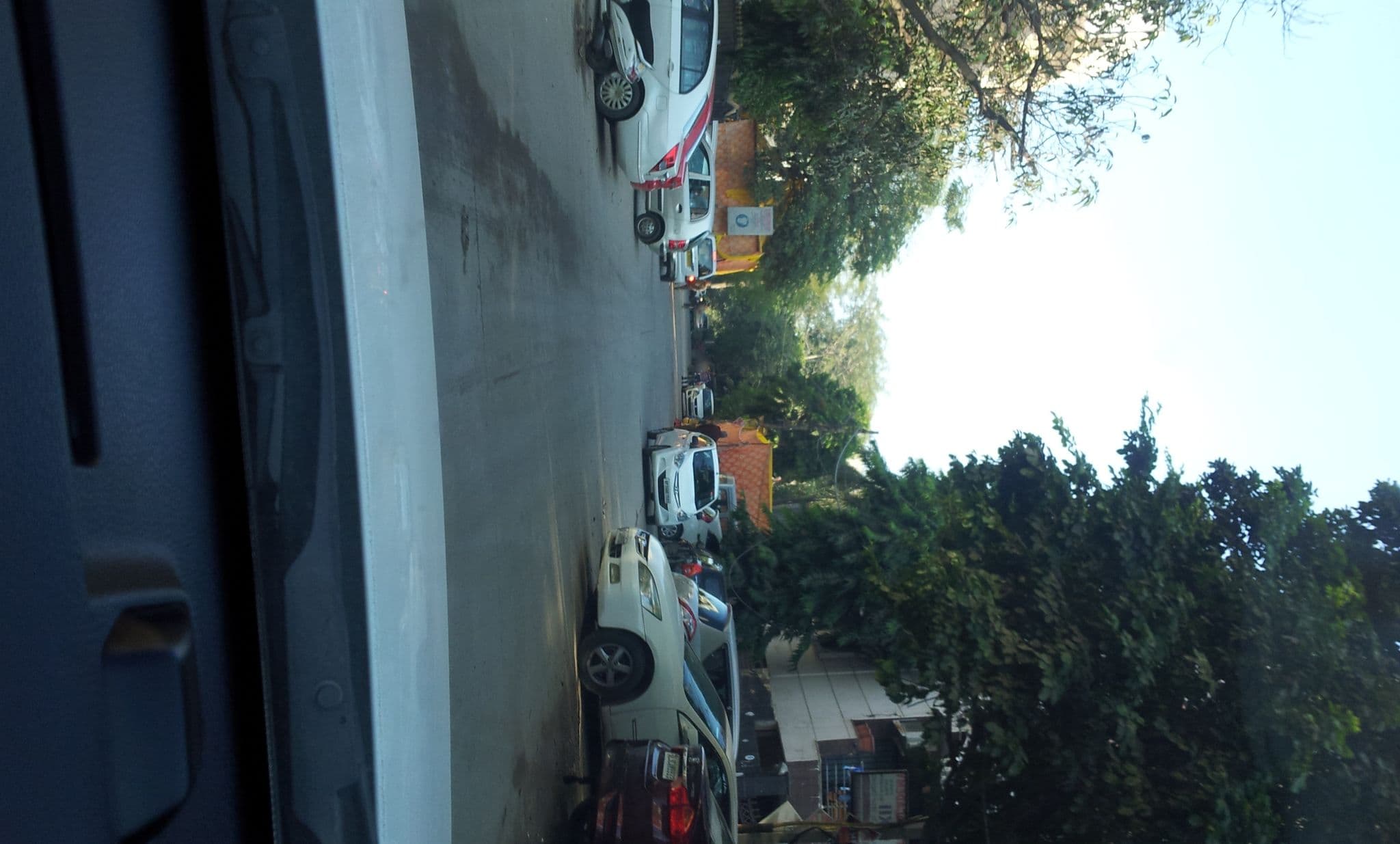 Street view near Divine International Hotel, Kotla Mahigiran — © roadroid (CC BY-SA · Mapillary)