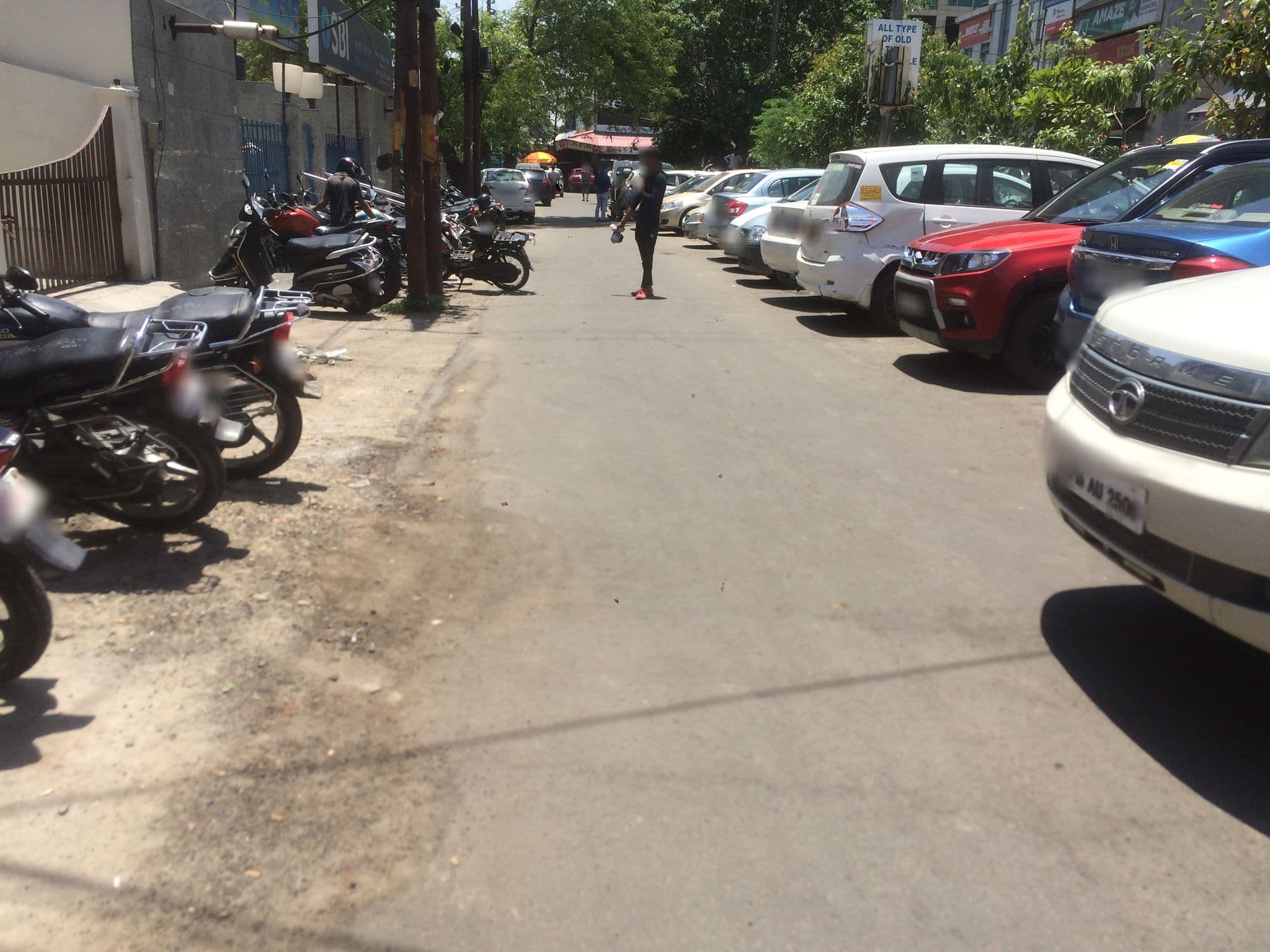Street view near Hotel Westend, Sector — © kushal (CC BY-SA · Mapillary)