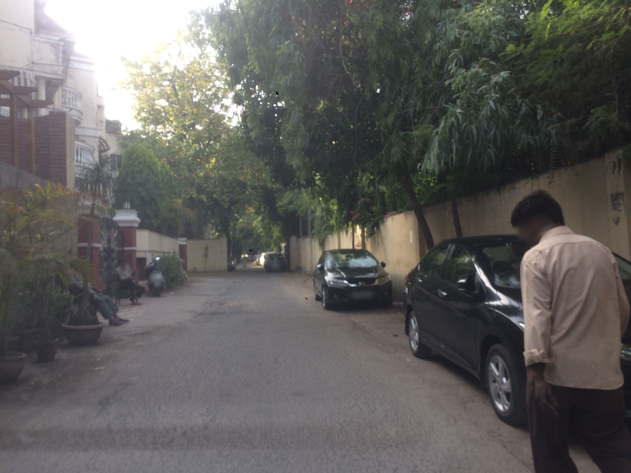 Street view near Africa Avenue, Tighri — © kushal (CC BY-SA · Mapillary)