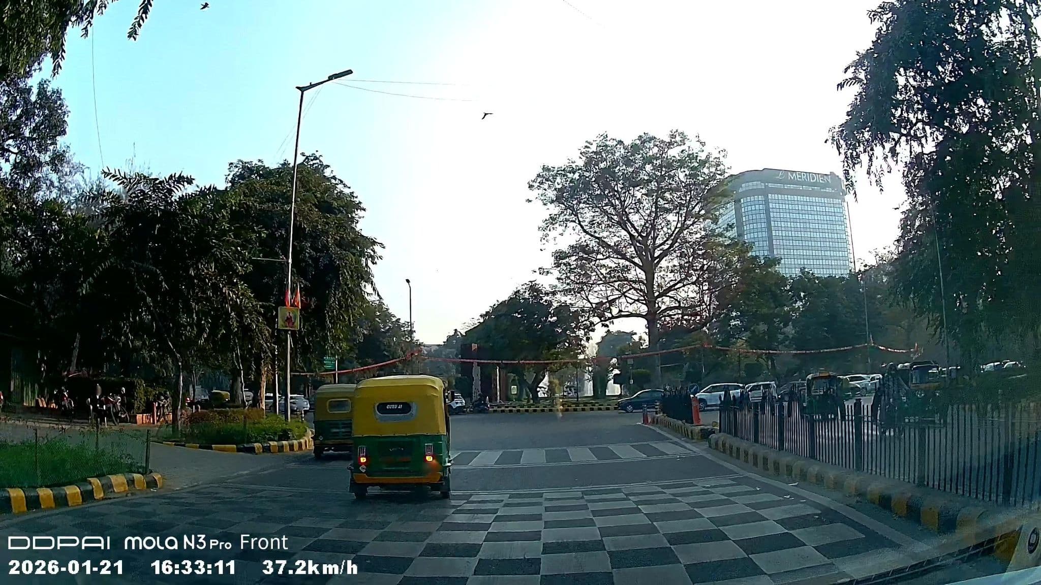 Street view near Swimming Pool At Shangri-La, New Delhi — © Ibigrp (CC BY-SA · Mapillary)