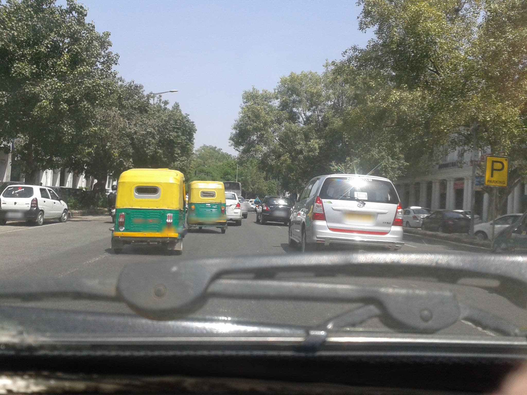 Street view near Prem Sagar Guest House, New Delhi — © srividya (CC BY-SA · Mapillary)