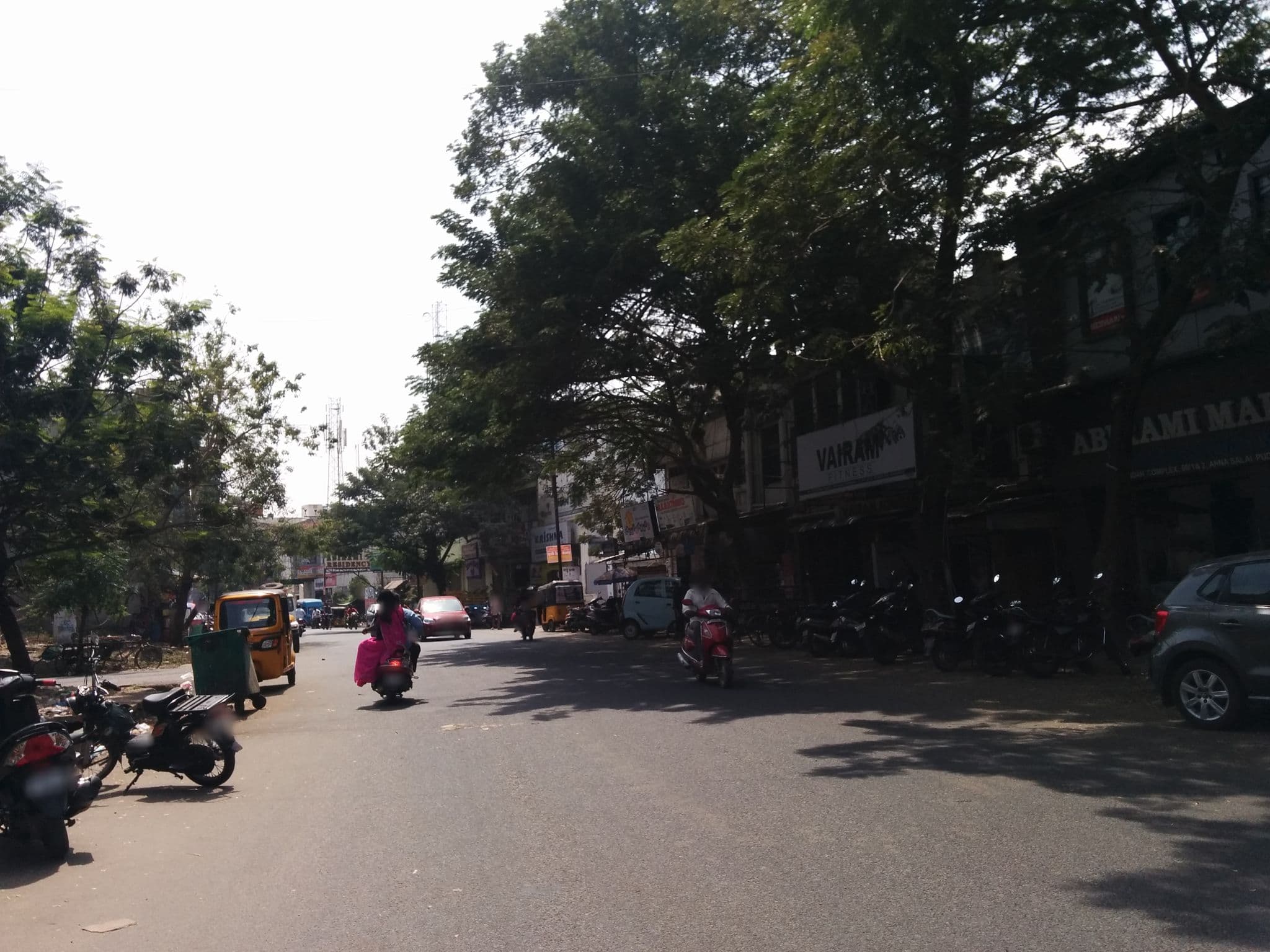 Street view near Abirami Residency, Puducherry — © sashazykov (CC BY-SA · Mapillary)