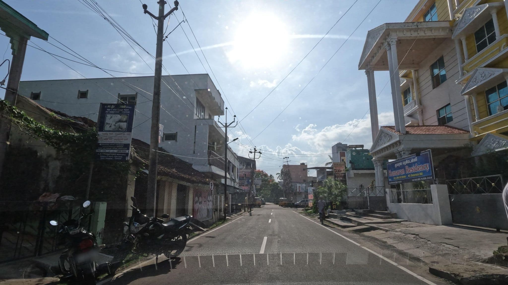 Street view near Kumaran Residency Comfort Hotel, Kāraikāl — © sudharsanamurthy (CC BY-SA · Mapillary)