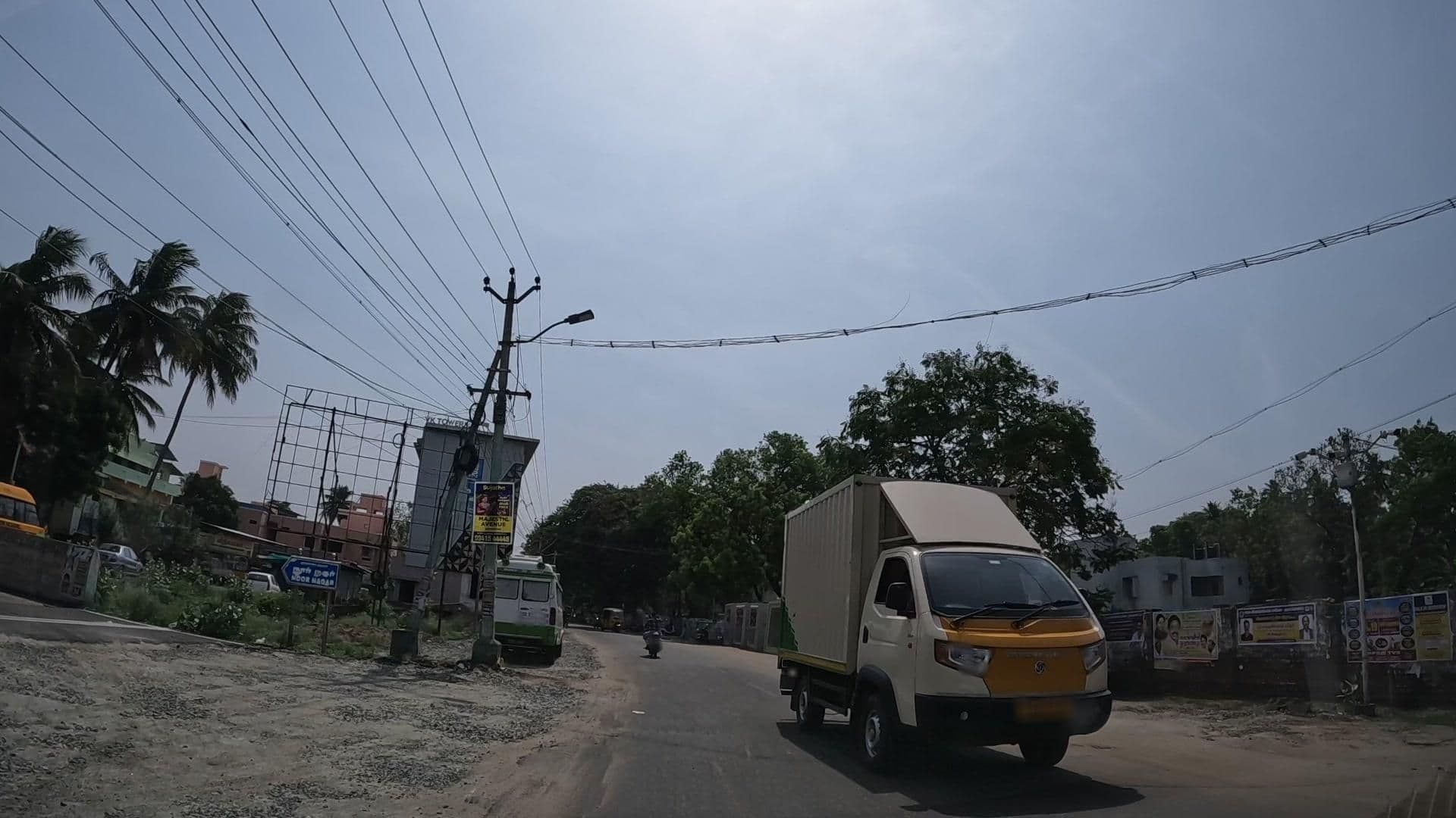 Street view near Mira Guest House, Kumbakonam — © sudharsanamurthy (CC BY-SA · Mapillary)