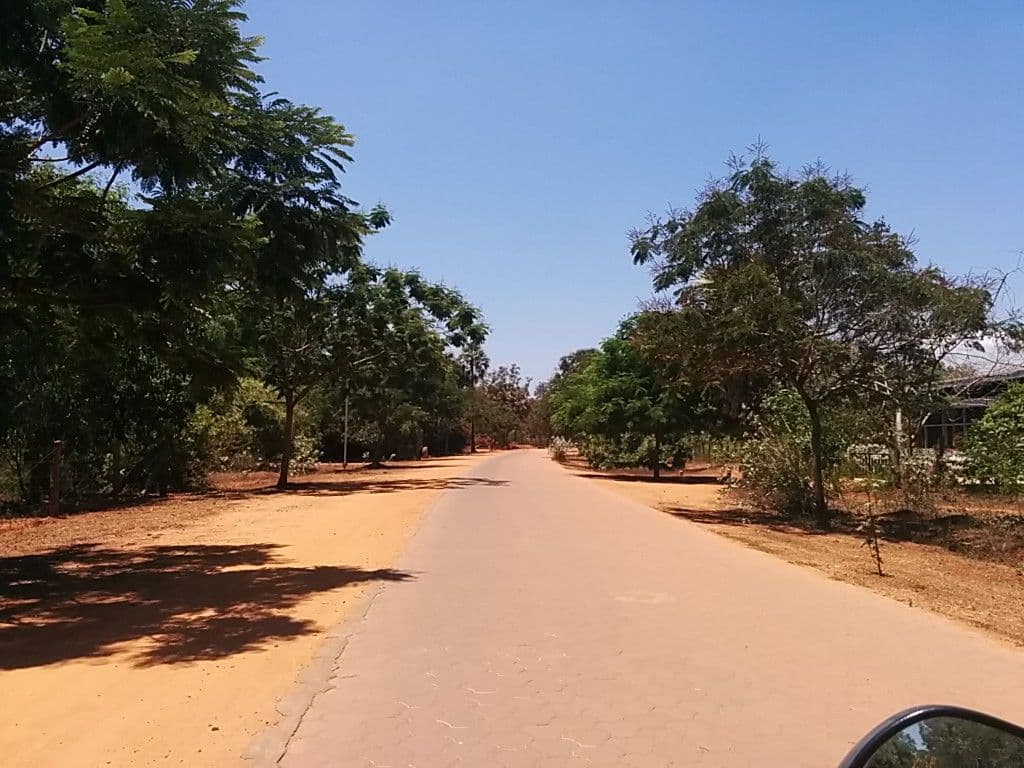 Street view near Kalpana Guest House, Auroville — © sashazykov (CC BY-SA · Mapillary)