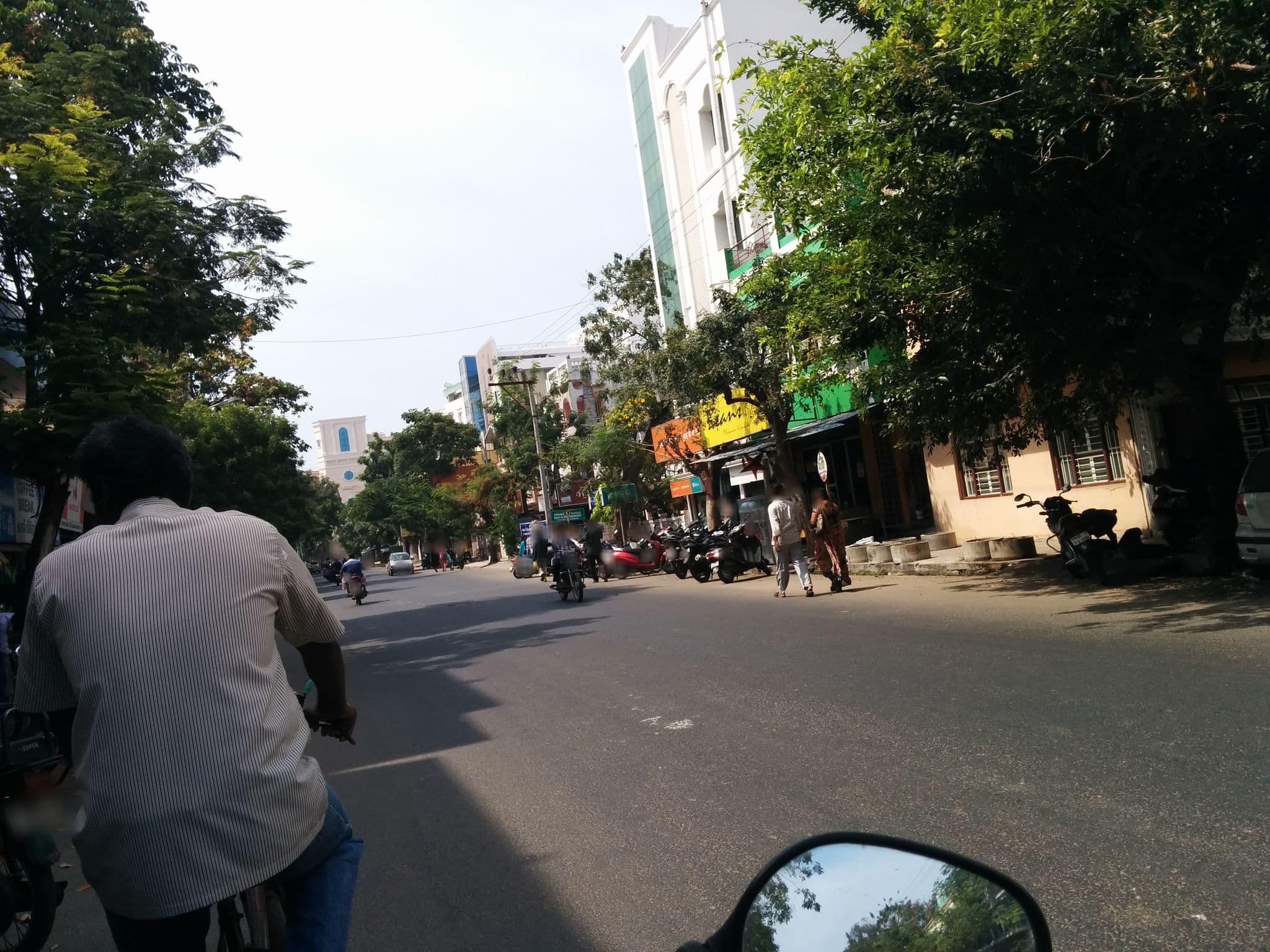 Street view near Mehaa Paradise Guest House, Puducherry — © sashazykov (CC BY-SA · Mapillary)