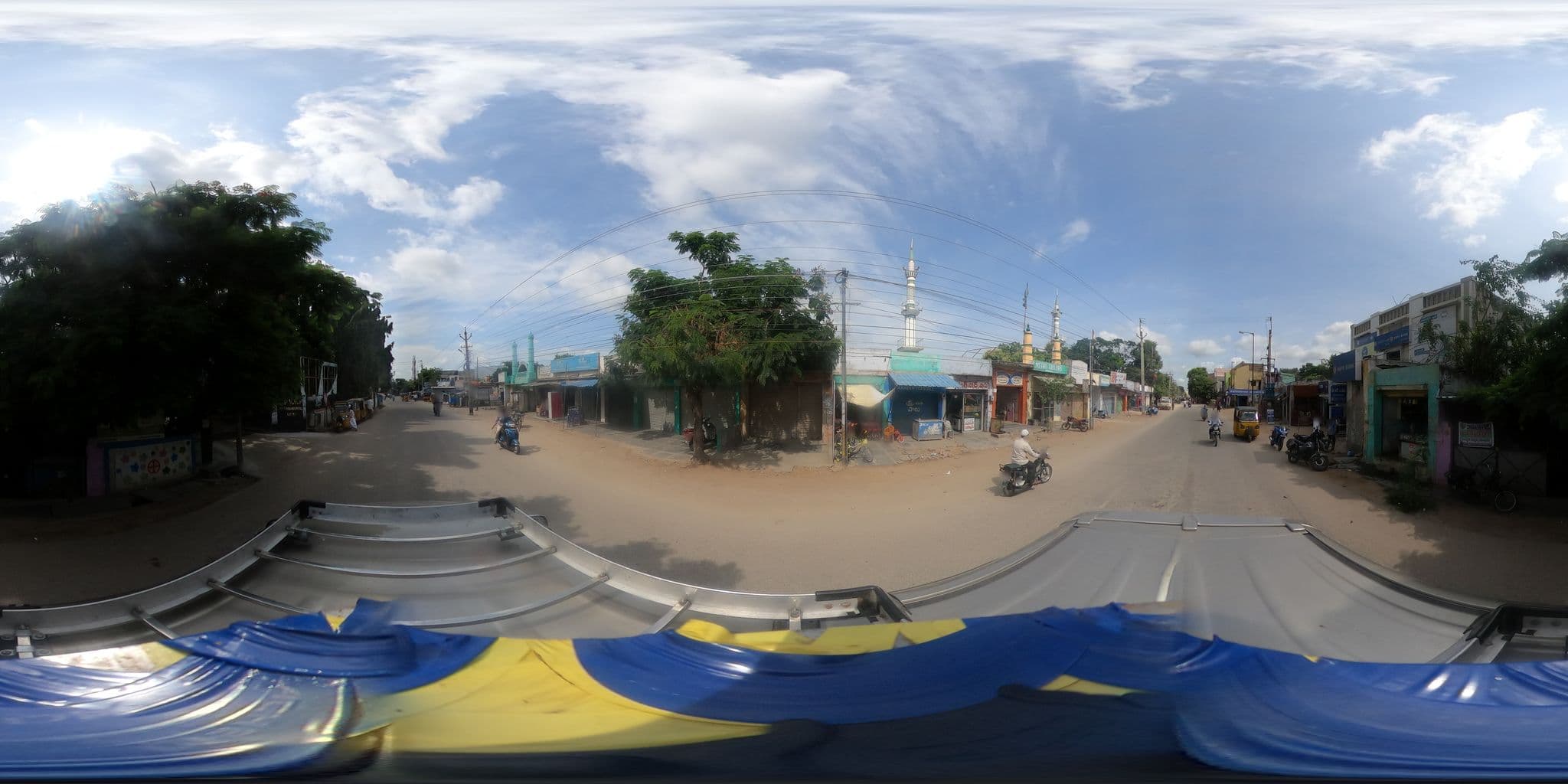 Street view near Nama Lodge, Kadiri — © geomannar (CC BY-SA · Mapillary)