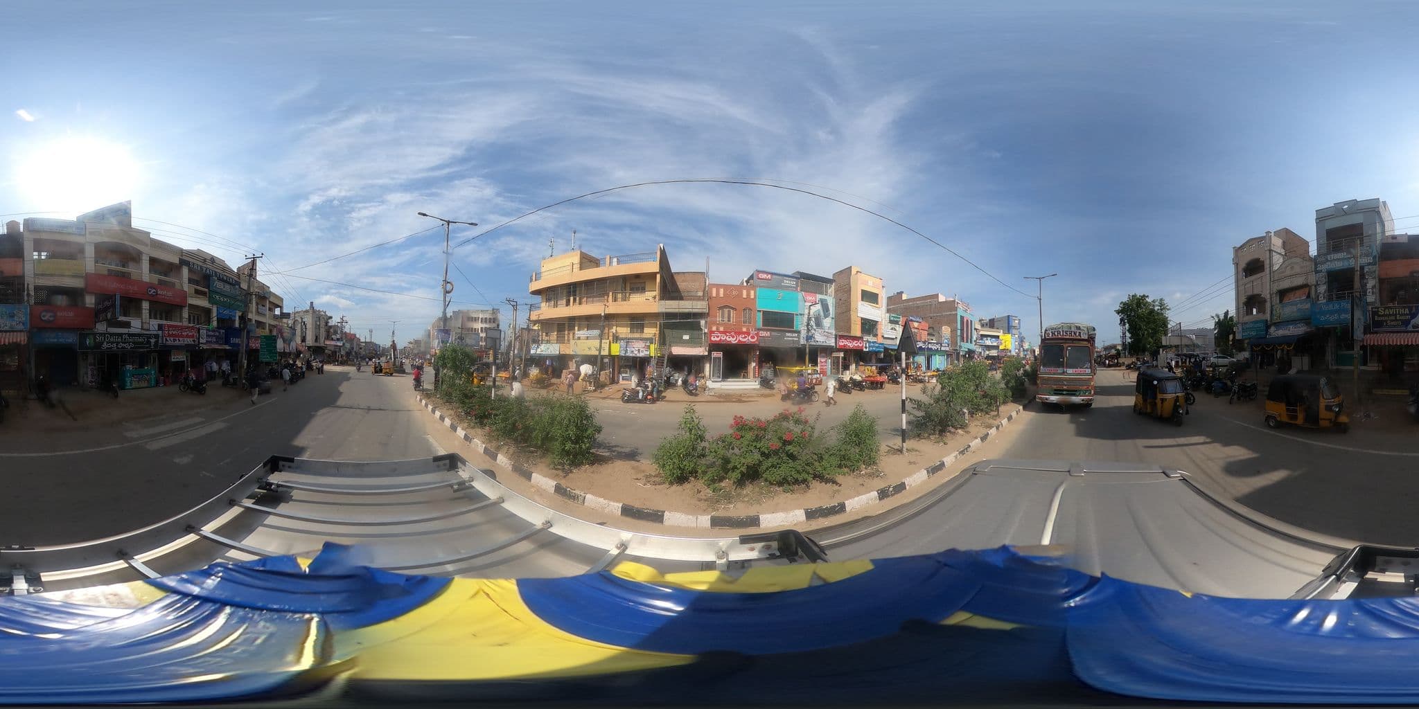 Street view near New Jonna Lodge, Kadiri — © geomannar (CC BY-SA · Mapillary)