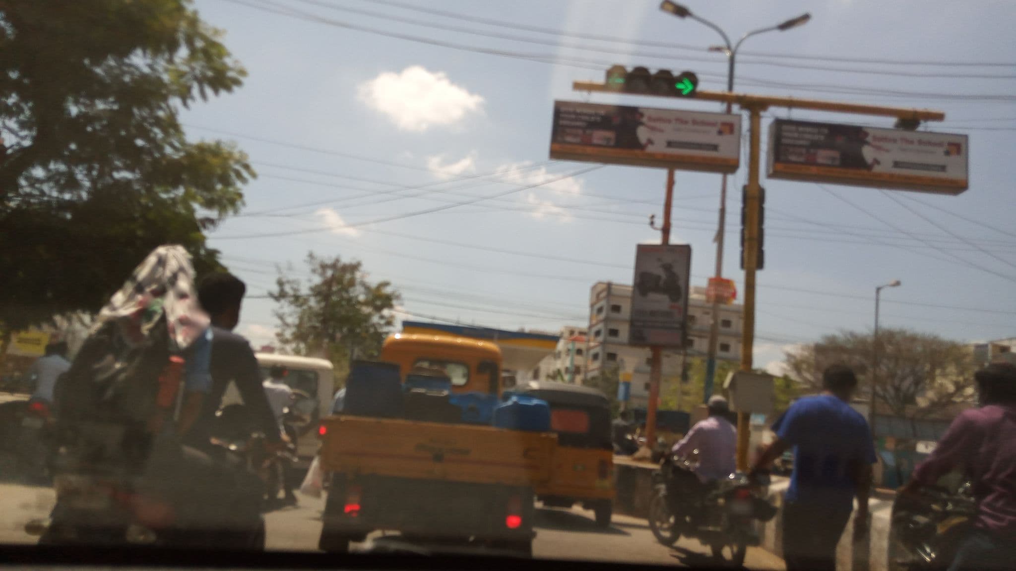 Street view near Sri Ganesh Lodge, Avilala — © pradeepbv (CC BY-SA · Mapillary)