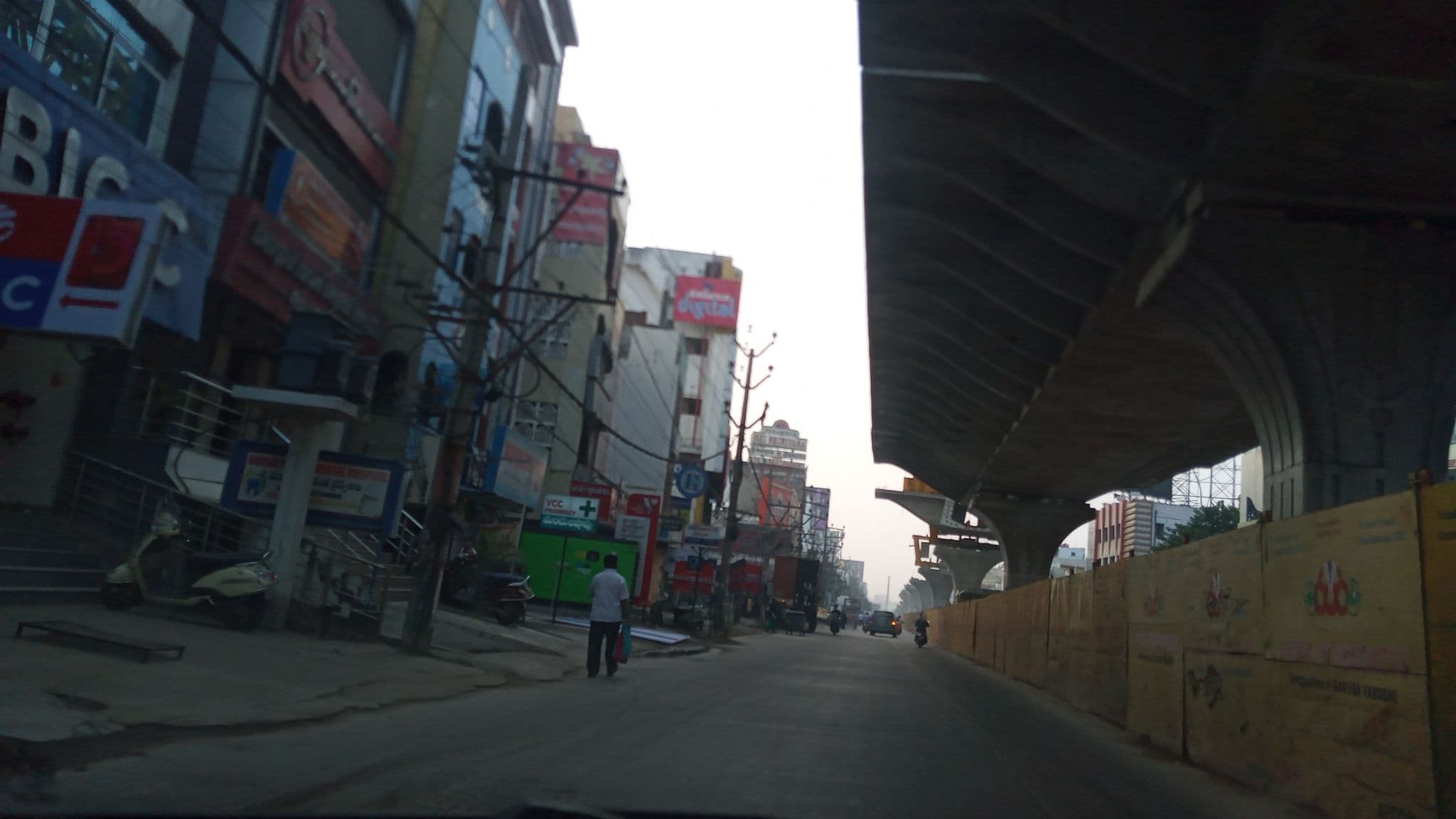 Street view near Hotel Kola Grand, Tirupati — © pradeepbv (CC BY-SA · Mapillary)
