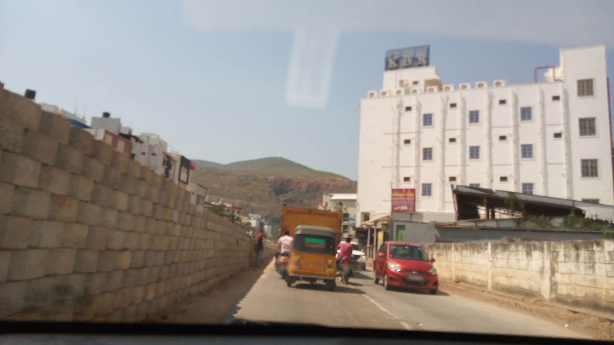 Street view near KVR Deluxe Residency, Akkarampalle — © pradeepbv (CC BY-SA · Mapillary)