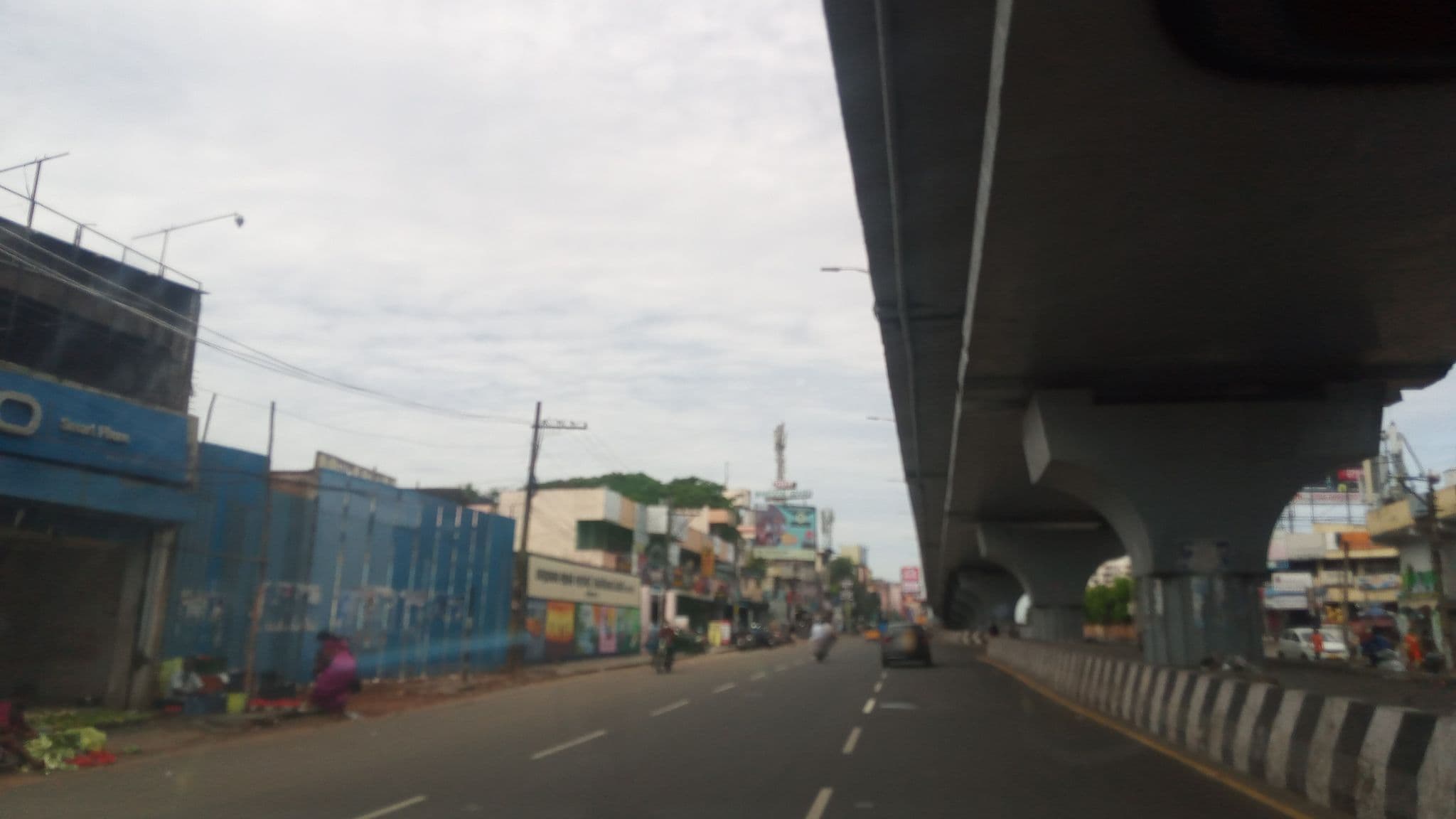 Street view near Hotel Mars Classic, Pallāvaram — © pradeepbv (CC BY-SA · Mapillary)