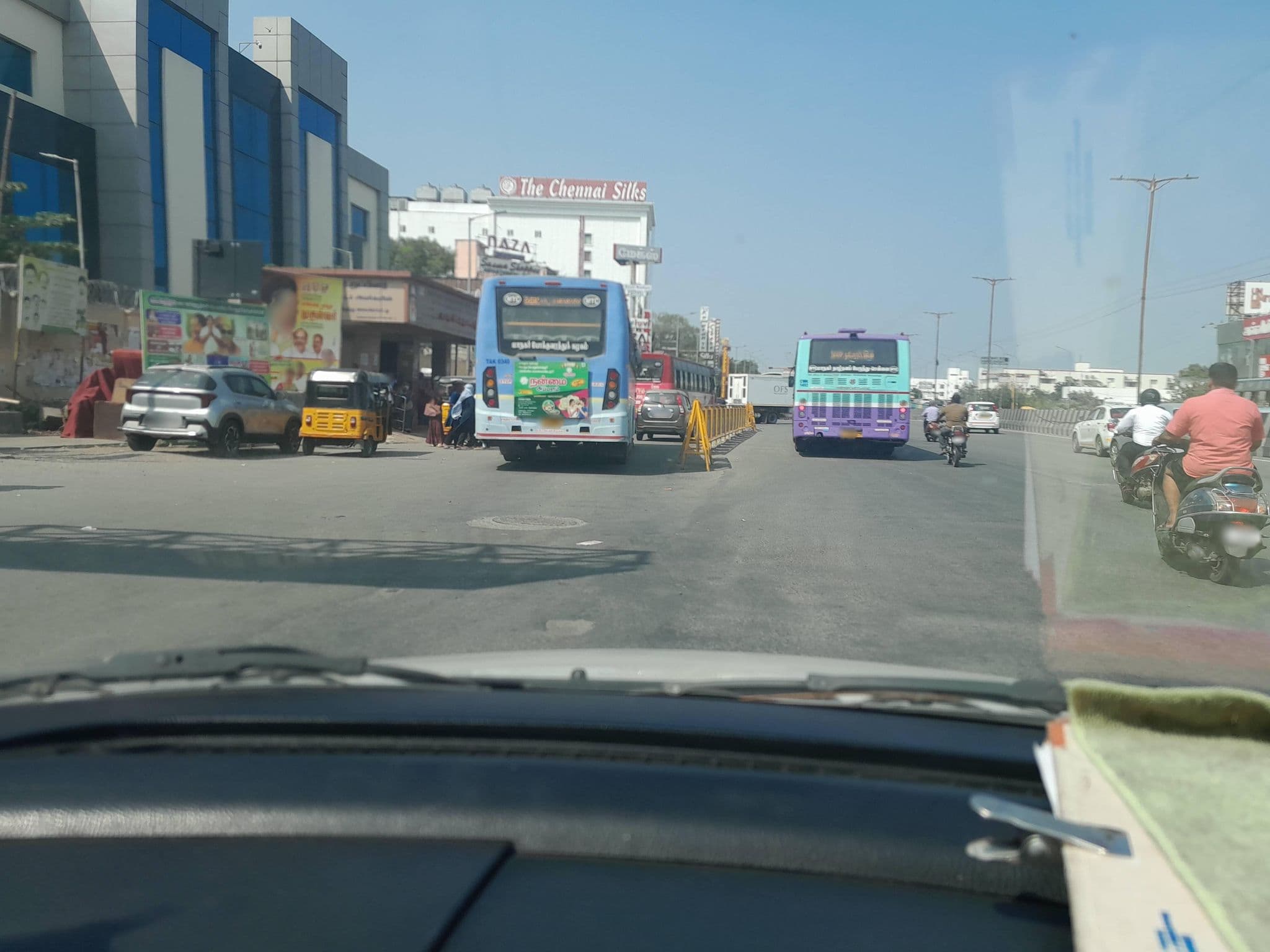 Street view near Hotel Maya, Pallāvaram — © jegadeeshcumta (CC BY-SA · Mapillary)