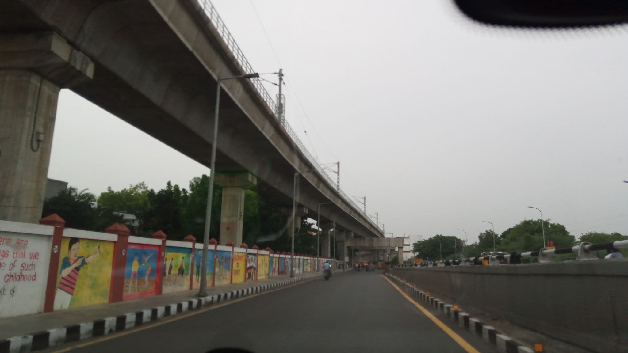 Street view near Laurent and Benon Premium Service Apartment, Meenambakkam — © pradeepbv (CC BY-SA · Mapillary)