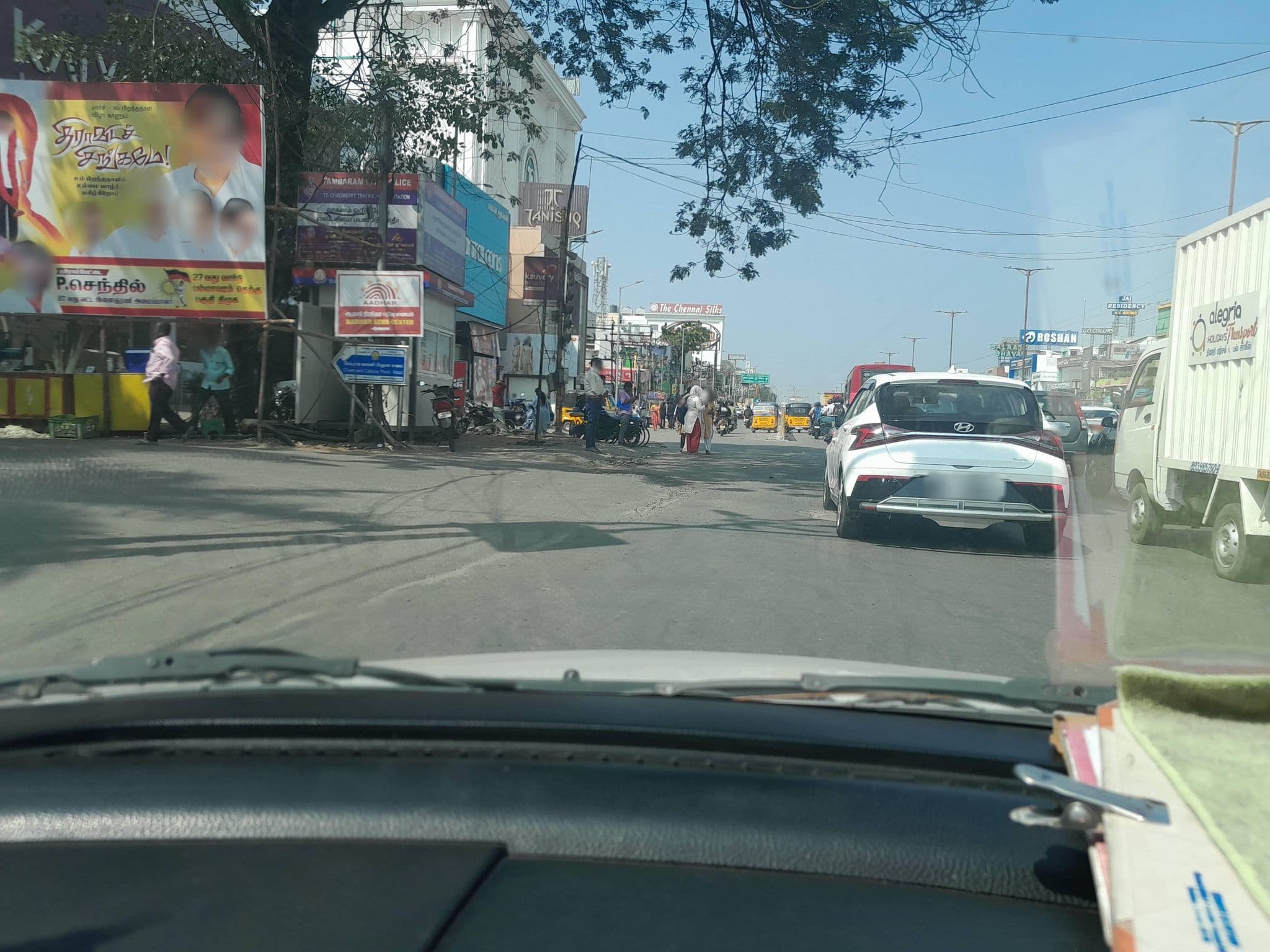 Street view near Nakshatra - Chrompet Hotel, Kallamchavadi — © jegadeeshcumta (CC BY-SA · Mapillary)