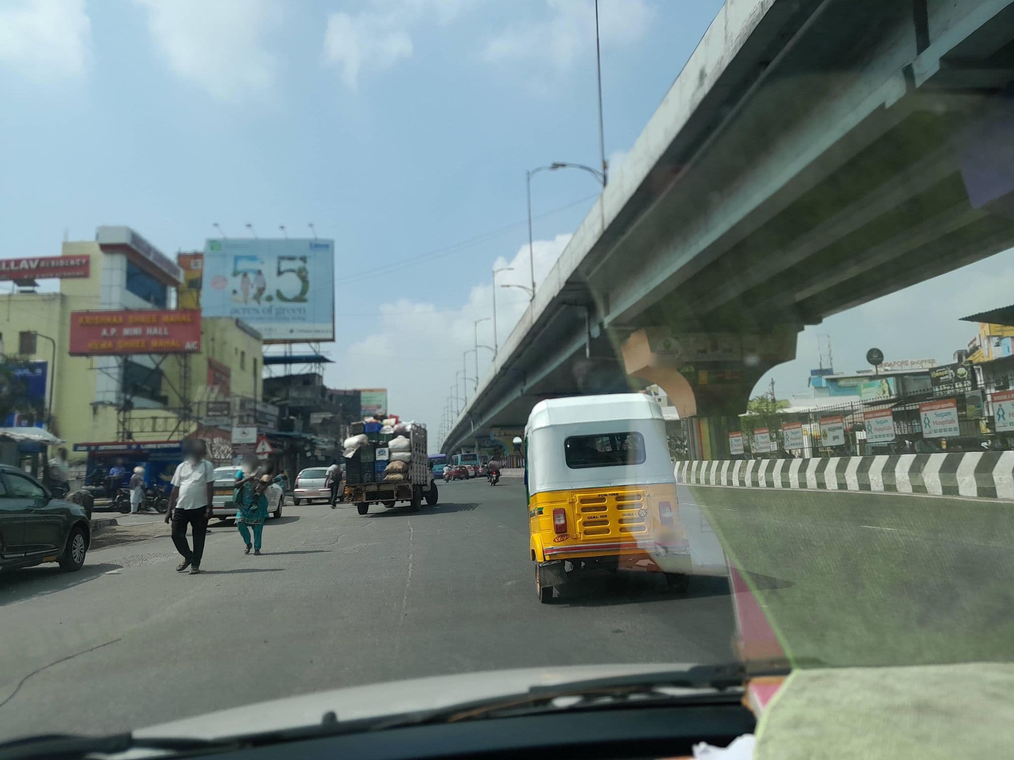 Street view near Airways Drive In Hotel, Pallāvaram — © jegadeeshcumta (CC BY-SA · Mapillary)