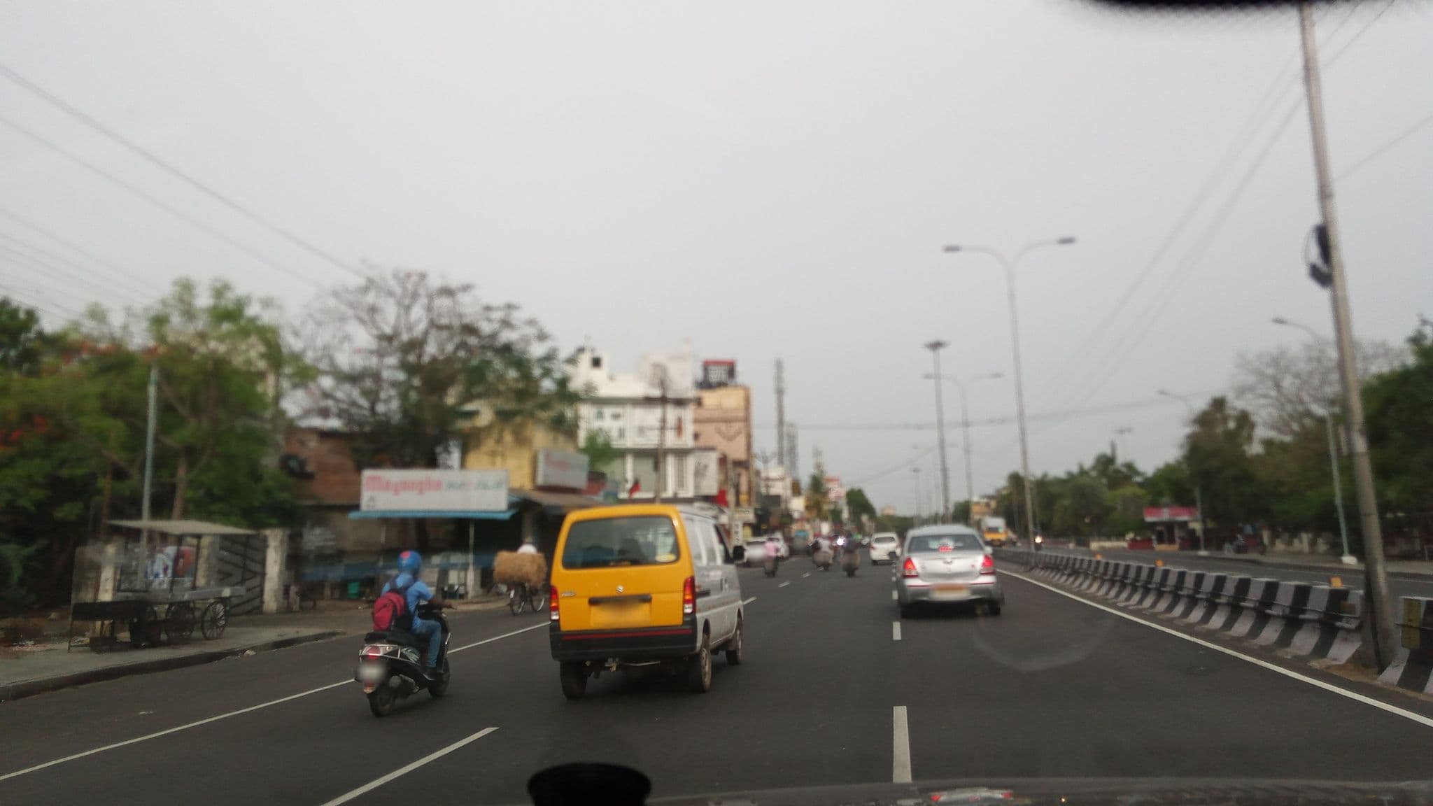 Street view near The Palm Apartments, Manapakkam — © pradeepbv (CC BY-SA · Mapillary)