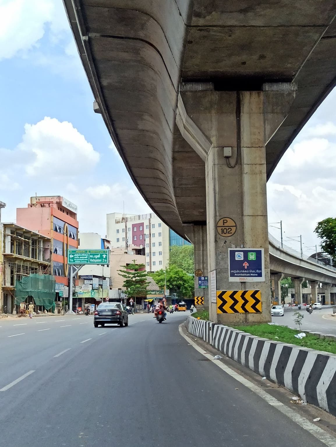 Street view near OYO Townhouse 142 Vadapalani, Nerkunram — © parthiiban (CC BY-SA · Mapillary)