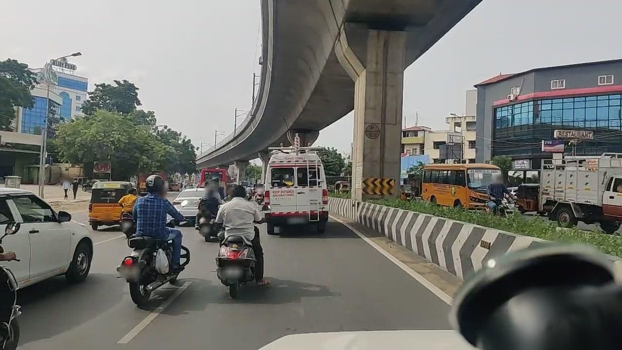 Street view near Emerald Manor, Nerkunram — © roadroid (CC BY-SA · Mapillary)